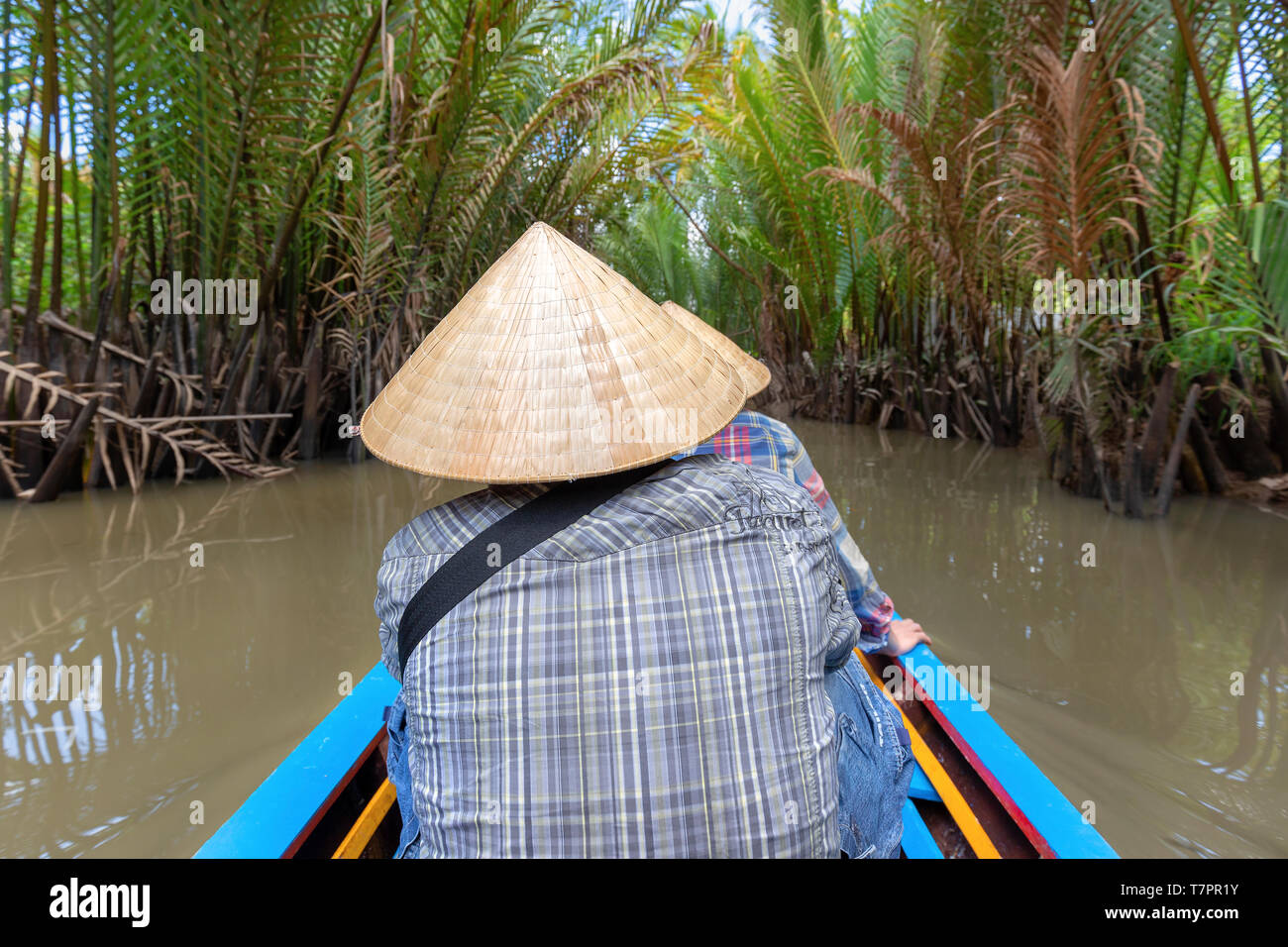 BEN TRE, VIETNAM - Februar 2019; Touristen erkunden Mekong Delta Stockfoto