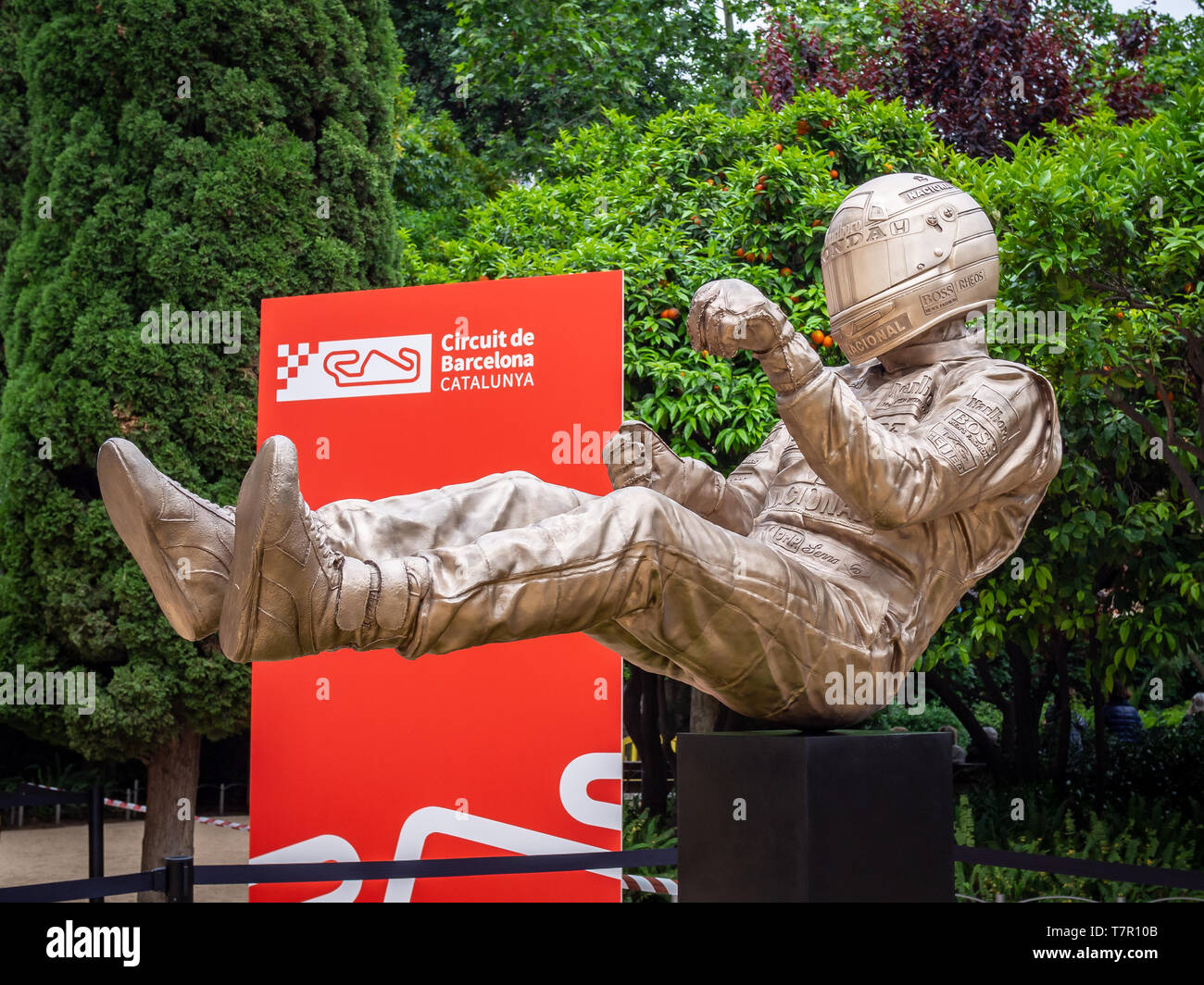 BARCELONA, Spanien - 8. Mai 2019: Ayrton Senna lebensgroße Skulptur des britischen Künstlers Paul Oz Stockfoto