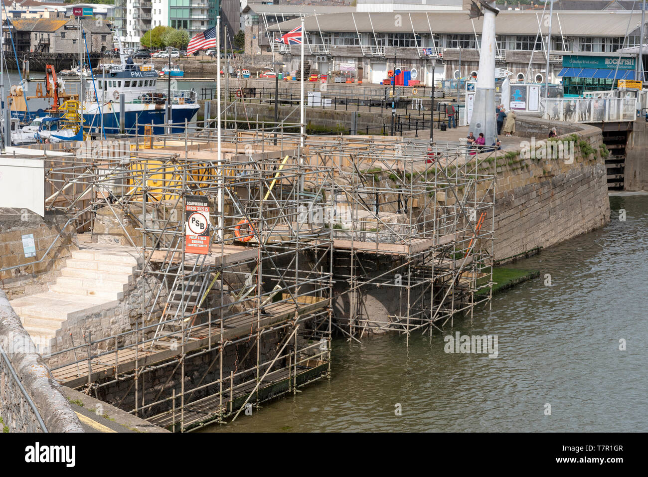 Plymouth, Devon, UK. Mai 2019. Die historische Mayflower Schritte im Rahmen der Sanierung in der Barbican Bereich für die Mayflower 400 Veranstaltung im Jahr 2020. Stockfoto