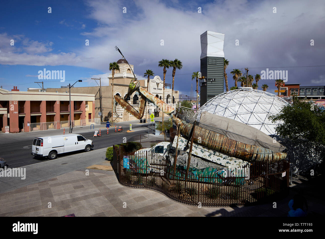 Las Vegas, Nevada, USA, Downtown Fremont Street Offbeat Einkaufszentrum Park von Versandbehältern gebaut Stockfoto