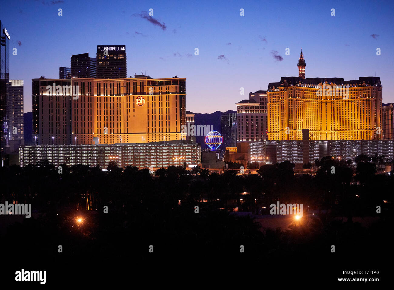 Las Vegas, Paradise, Nevada USA, Planet Hollywoods, kosmopolitisch und Paris Stockfoto