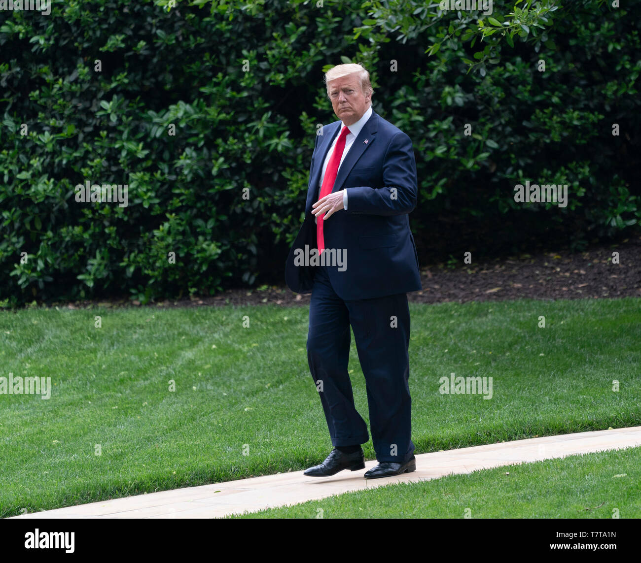 Präsidenten der Vereinigten Staaten Donald J. Trumpf fährt das Weiße Haus in Washington, DC, eine Kundgebung in Florida zu besuchen, 8. Mai 2019. Quelle: Chris Kleponis/CNP/MediaPunch Stockfoto