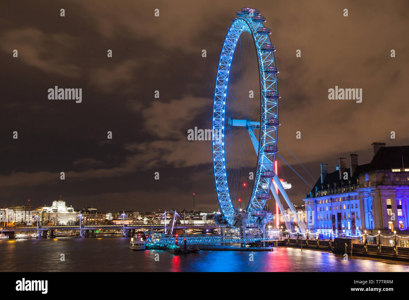 London Eye bei Nacht, London, Vereinigtes Königreich. Stockfoto