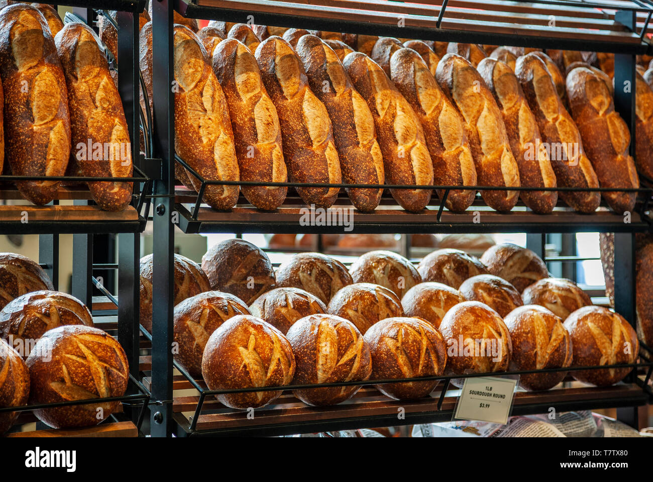 Brot Rack, Boudin Bakery, Fisherman's Wharf, San Francisco, Kalifornien, USA Stockfoto