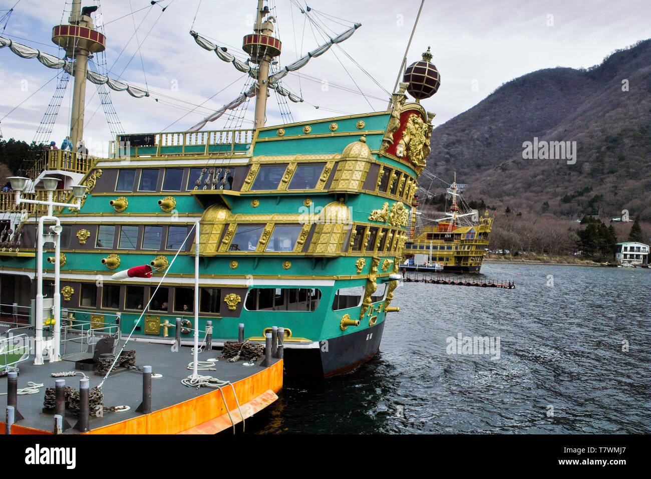 Sightseeing Kreuzfahrten in See Ashinoko. Hakone. Japan Stockfoto