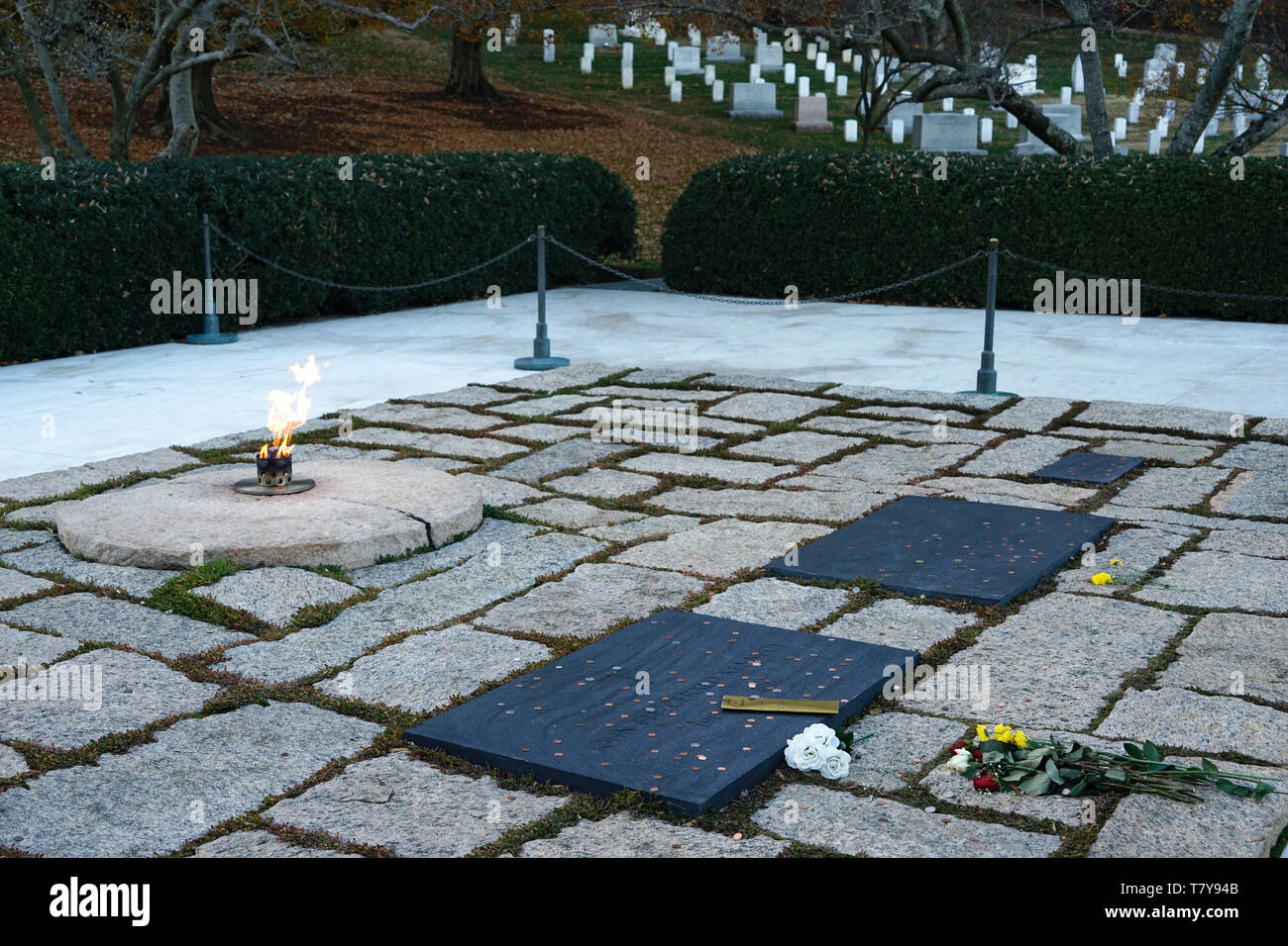 John F. Kennedy gravesite und ewige Flamme in Arlington National Cemetery. Arlington. Virginia. USA Stockfoto
