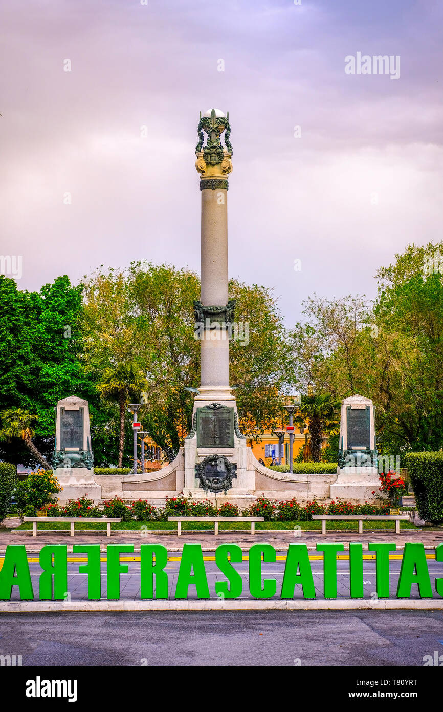 Monumento ai Caduti oder Kriegerdenkmal in Frascati - Rom - Latium - Italien Stockfoto