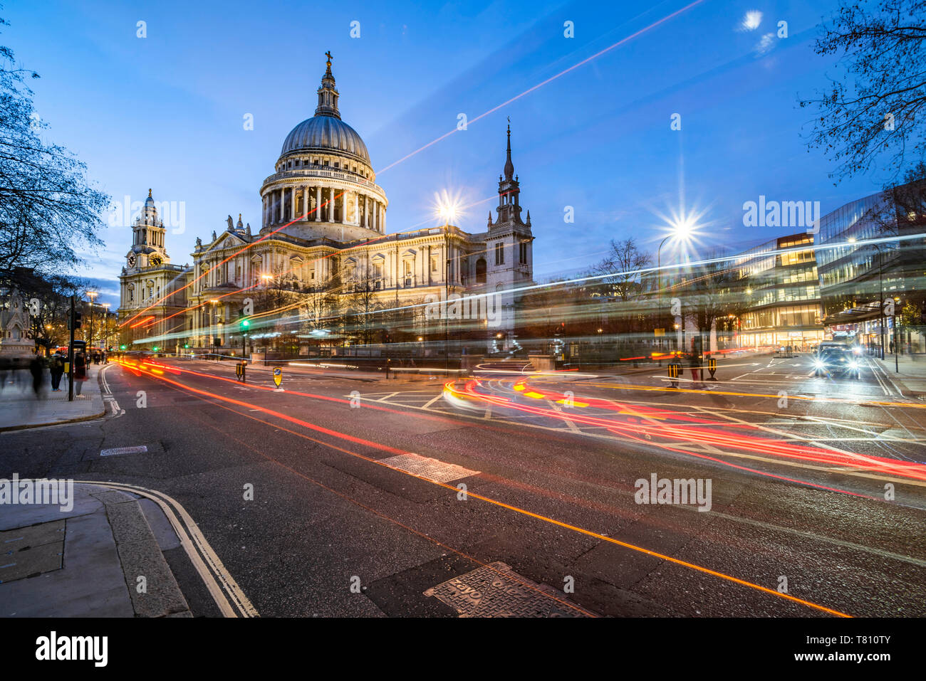 St. Pauls Kathedrale bei Nacht, City of London, London, England, Vereinigtes Königreich, Europa Stockfoto