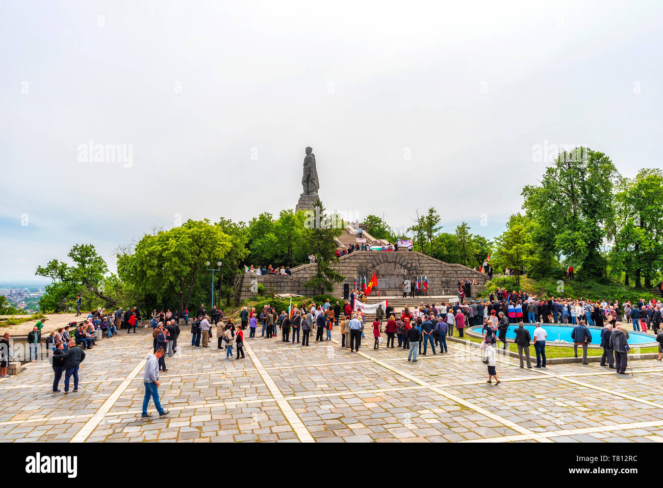 Plovdiv, Bulgarien - 9. Mai 2019: Das Denkmal für die sowjetischen Soldaten Aliosha auf der Oberseite des symbolischen Plovdiv hill Bunardjik, feiert den Sieg der t Stockfoto