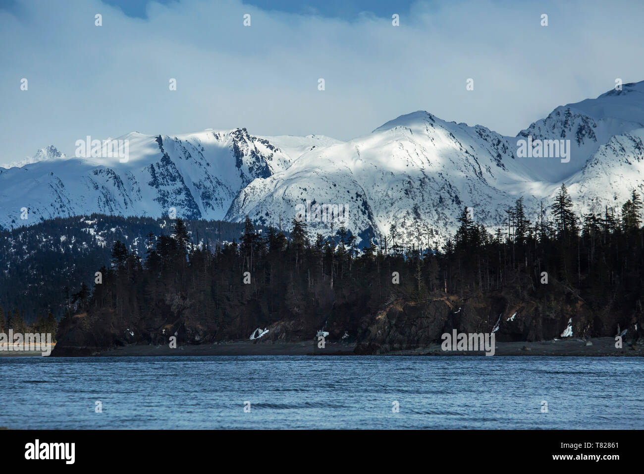 Berge rund um die Kachemak Bucht in der Nähe von Homer, Alaska. Stockfoto