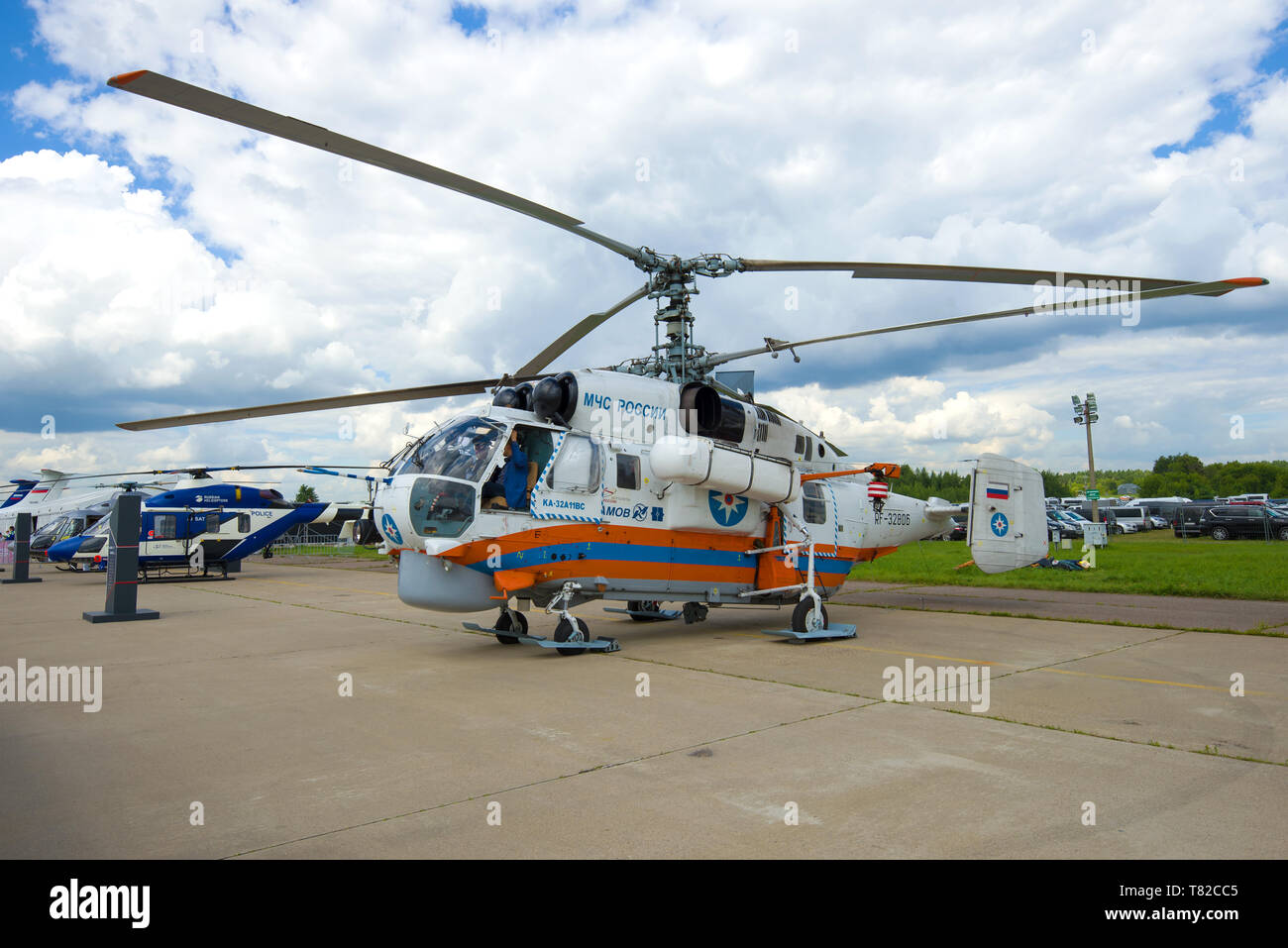 Schukowski, Russland - Juli 20, 2017: Hubschrauber Kamov Ka-32 A11 BK (HF--32806) EMERCOM von Russland auf MAKS-2017 Air Show Stockfoto