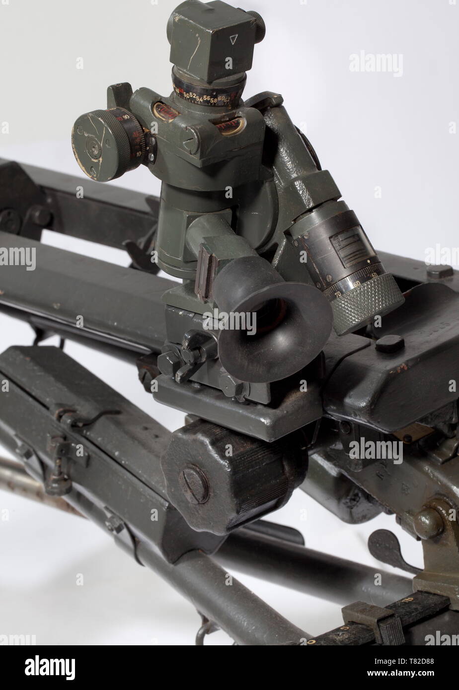 SERVICE WAFFEN, Deutschland bis 1945, MG42 machine gun Schlitten, Zweiter Weltkrieg, Stativ, Editorial-Use - Nur Stockfoto