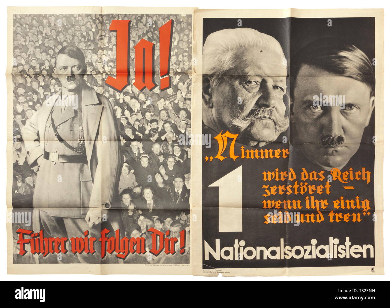 Dokumente aus dem Nachlass von einer Kampagne Arbeitnehmer sechs ursprünglichen Ordner mit zahlreiche Plakate, Flugblätter, Zeitungsausschnitte und Propaganda Texte der NSDAP, SPD und anderen Parteien für die Reichstagswahlen am 31. Juli 1932, 6. November 1932, 5. März 1933 und 12. November 1933 sowie die Wahl des Reichspräsidenten 1932. Schwarz-weiß und den mehrfarbigen Druck auf weißem oder farbigem Papier. Unter den Dokumenten das Plakat "Führers Wir folgen dir!", das Plakat mit den Porträts der Hindenburg und Hitler (beide ca. 60 x 85 cm) und eine große Attraktivität der deutschen Wirtschaft H, Editorial-Use - Nur Support Stockfoto