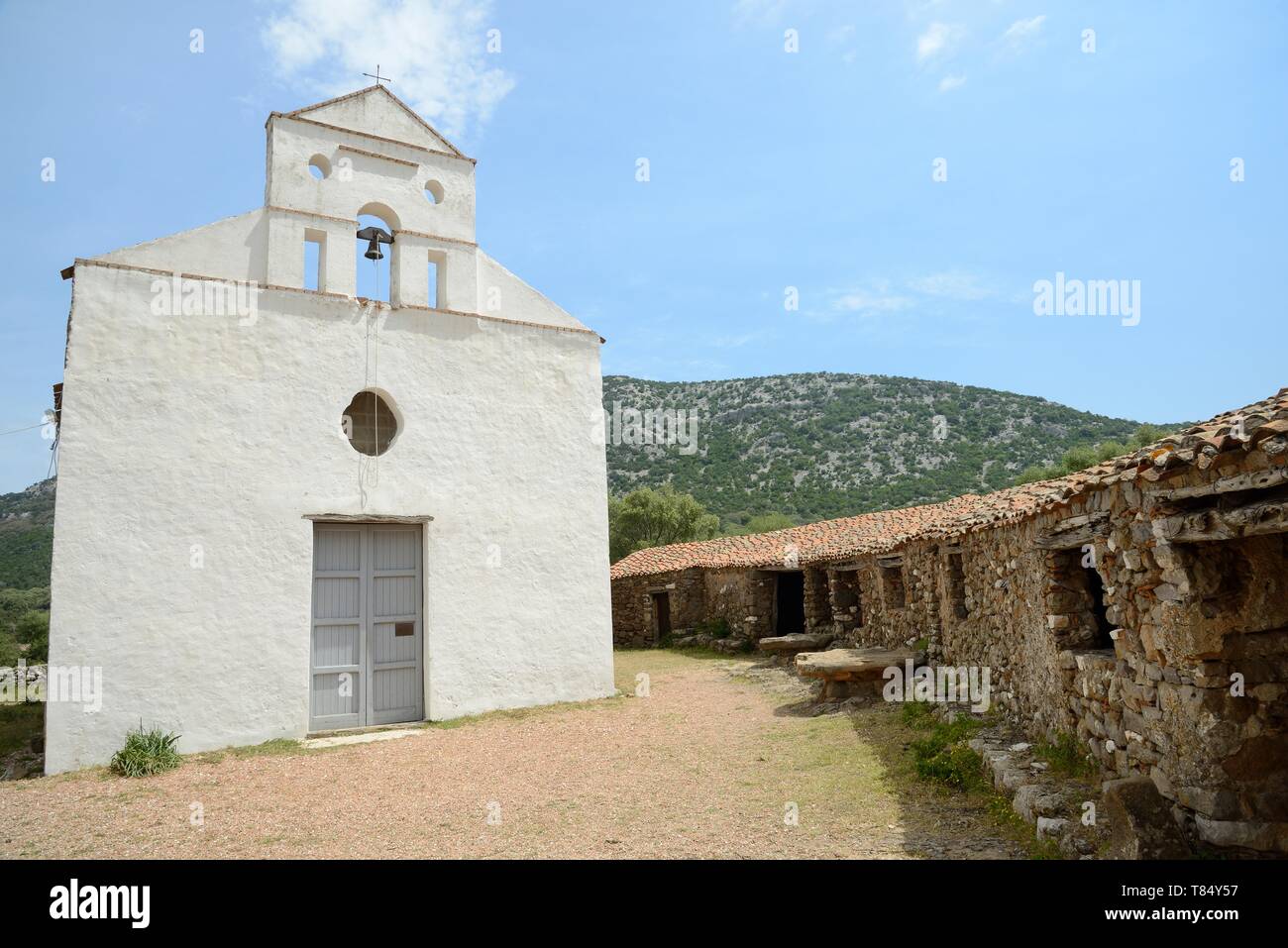 Wallfahrtskirche San Pietro di Golgo, Nationalpark Gennargentu, Baunei, Sardinien, Italien, Mai 2018. Stockfoto