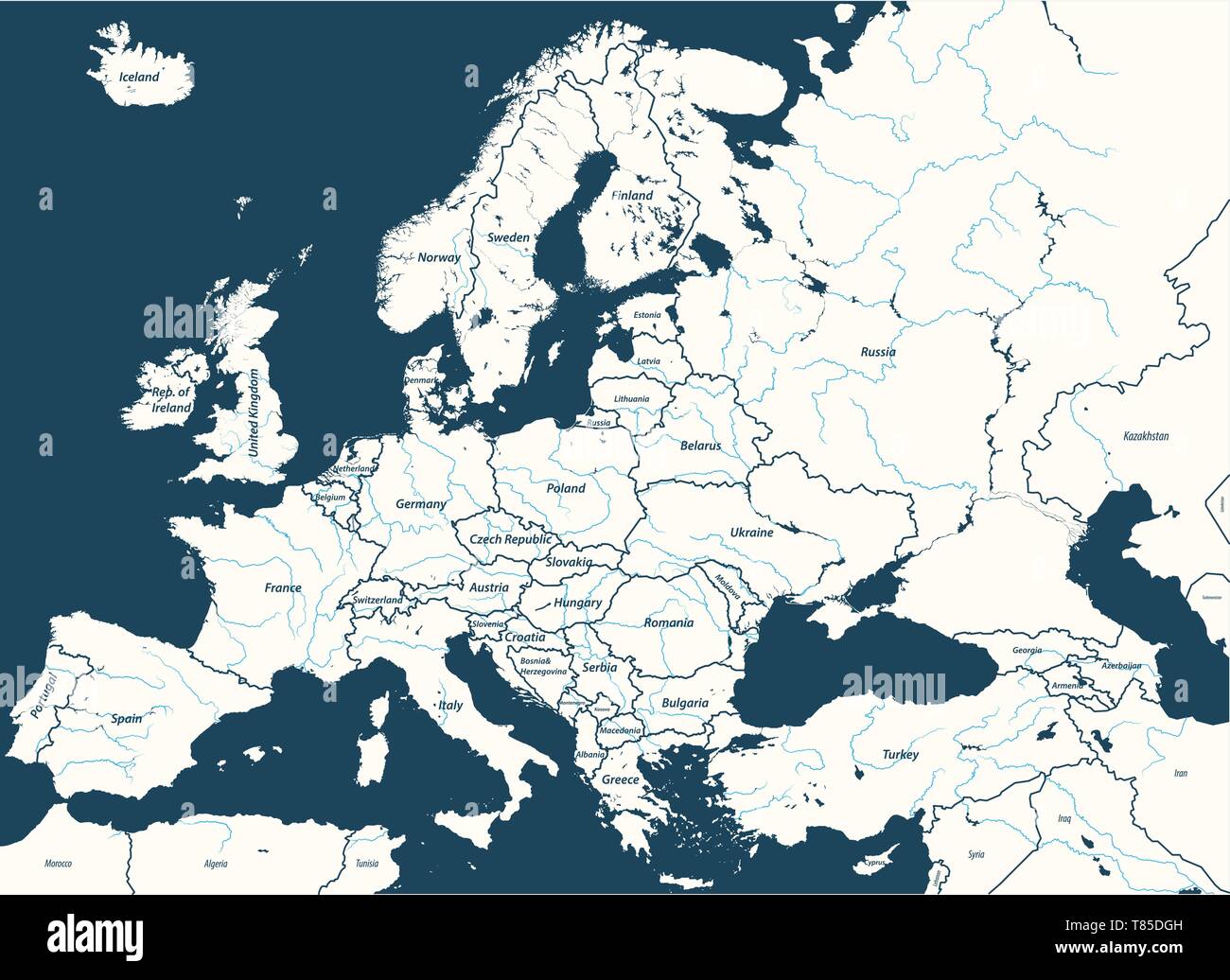 Europa hoch detaillierte Vektor politische Karte mit Flüssen und Ländernamen. Stock Vektor