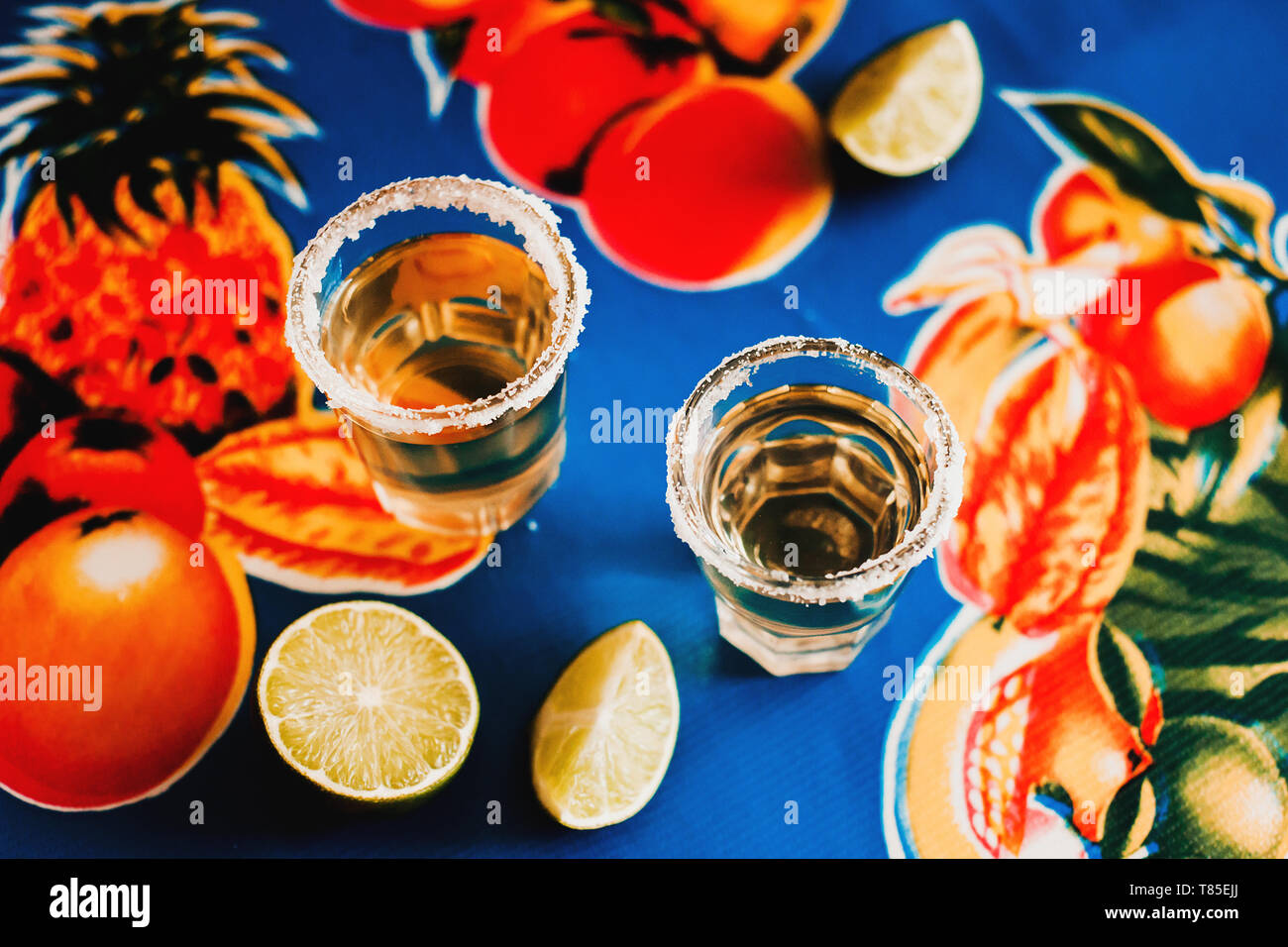 Mexikanischen Tequila shot mit Kalk und Salz in Mexiko Stockfoto