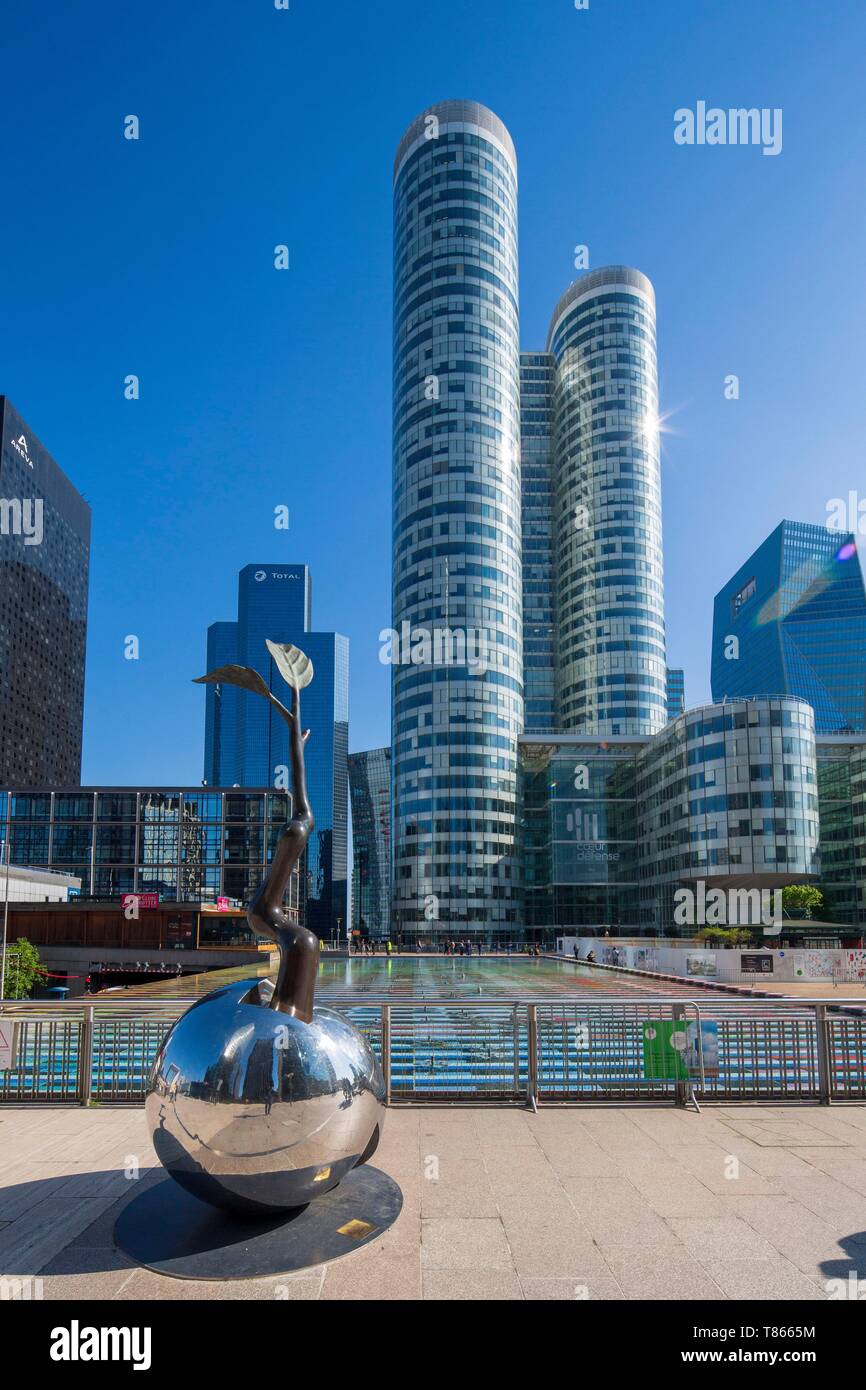 Frankreich, Hauts de Seine, Vorort von Paris, La Défense, das Coeur Verteidigung (2001) der Architekt: Jean Paul Viguier Stockfoto