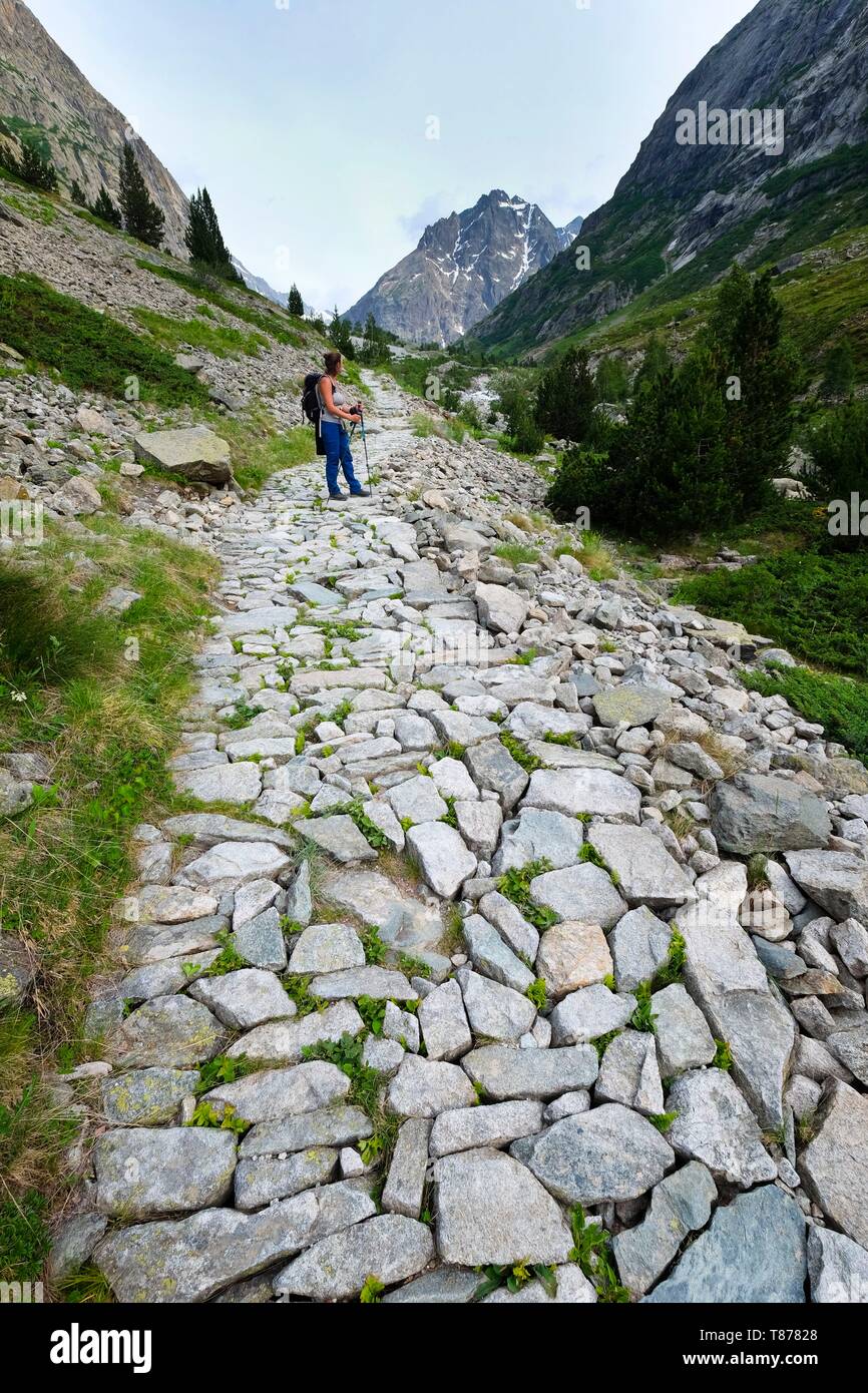 Frankreich, Isère, Saint-Christophe-en-Oisans, befestigte Weg zwischen La Bérarde und Carrelet Berg Hütte Stockfoto