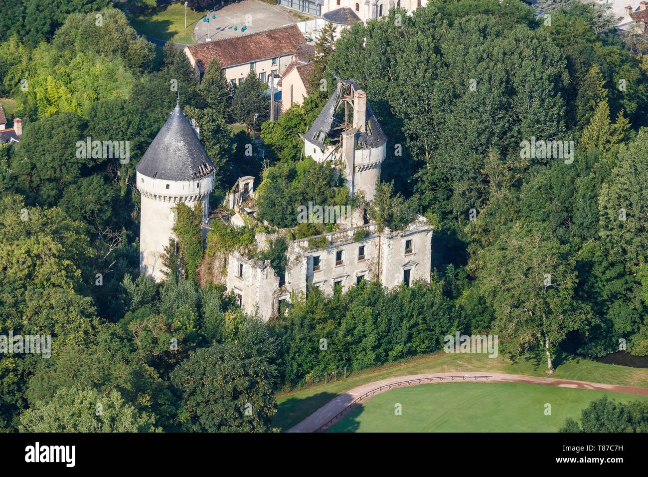 Frankreich, Indre, Villedieu sur Indre, Burgruine (Luftbild) Stockfoto