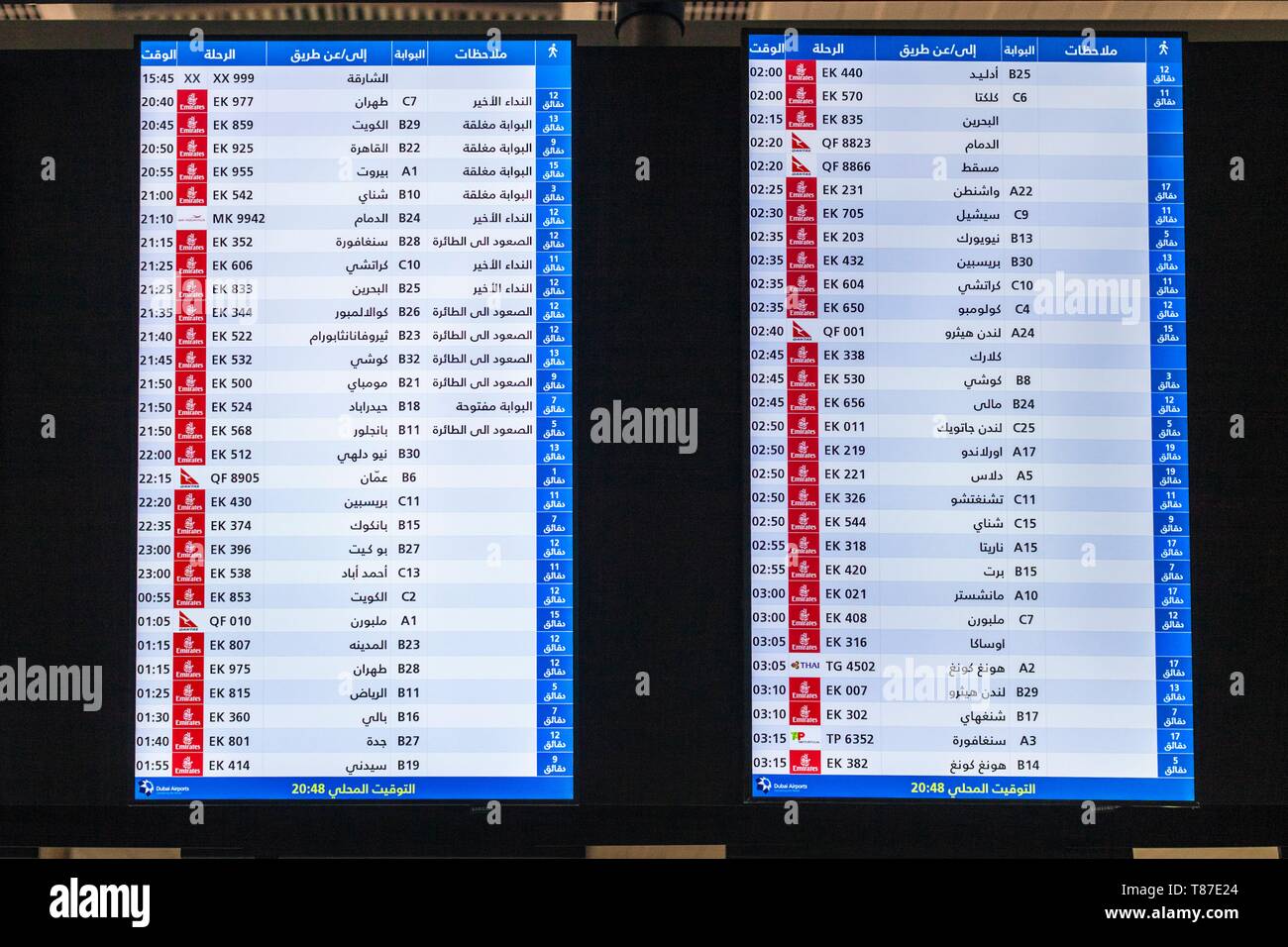 UAE, Dubai, Dubai International Airport, Flug departtures Bildschirm Stockfoto