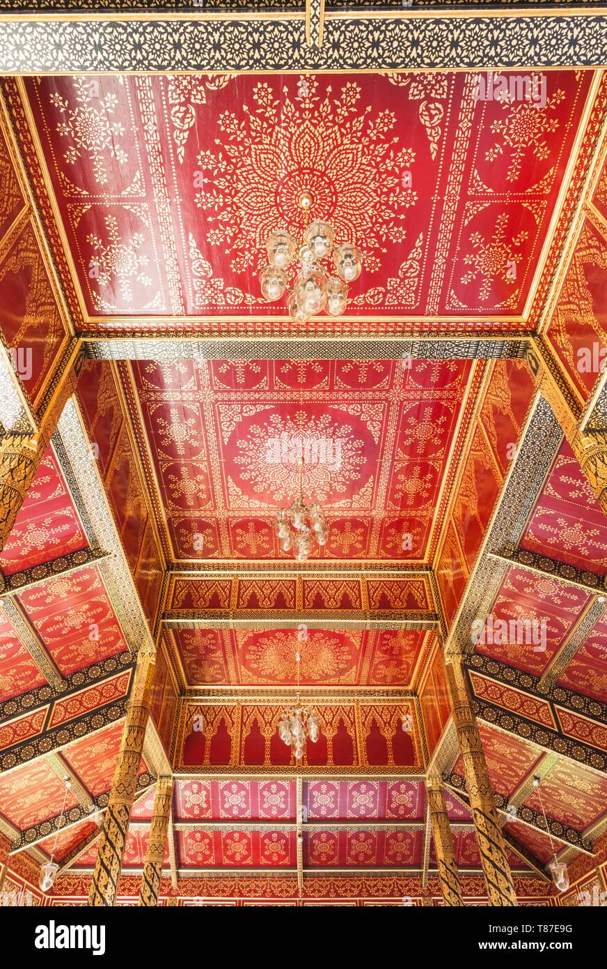 Thailand, Bangkok, das Nationalmuseum in Bangkok, der Samranmukkhamat Pavillon, Decke detail Stockfoto