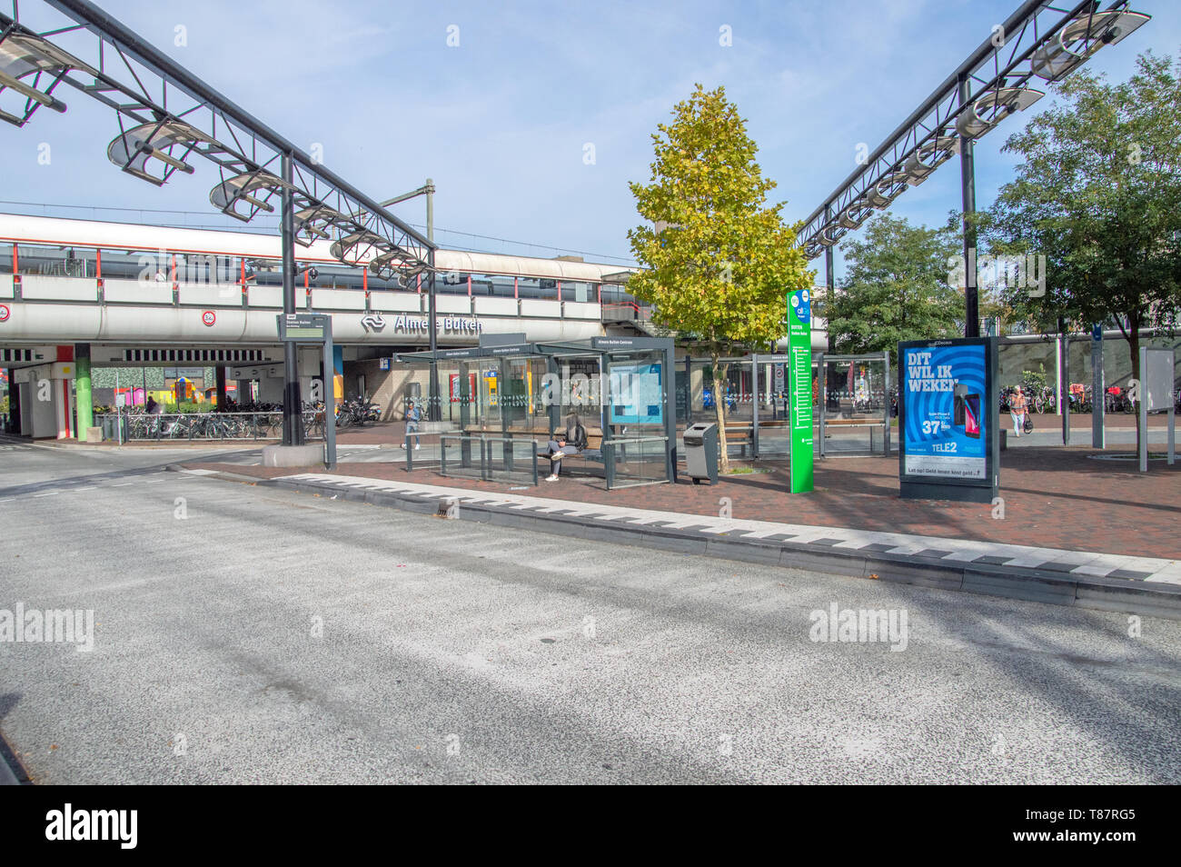 Bahnhof Almere Buiten Niederlande 2018 Stockfoto