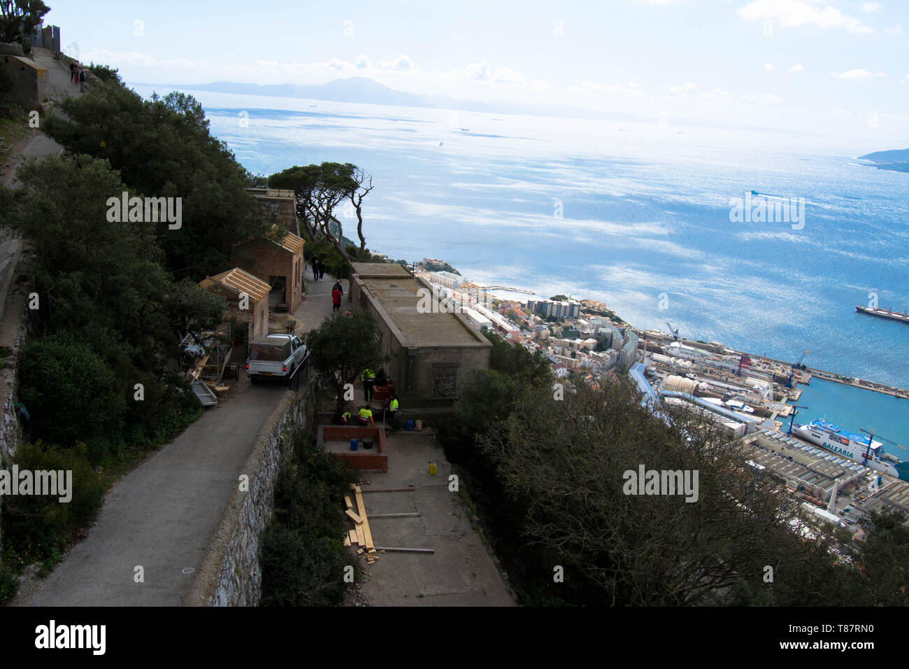 Gibraltar vom Felsen mit Blick aufs Meer Stockfoto