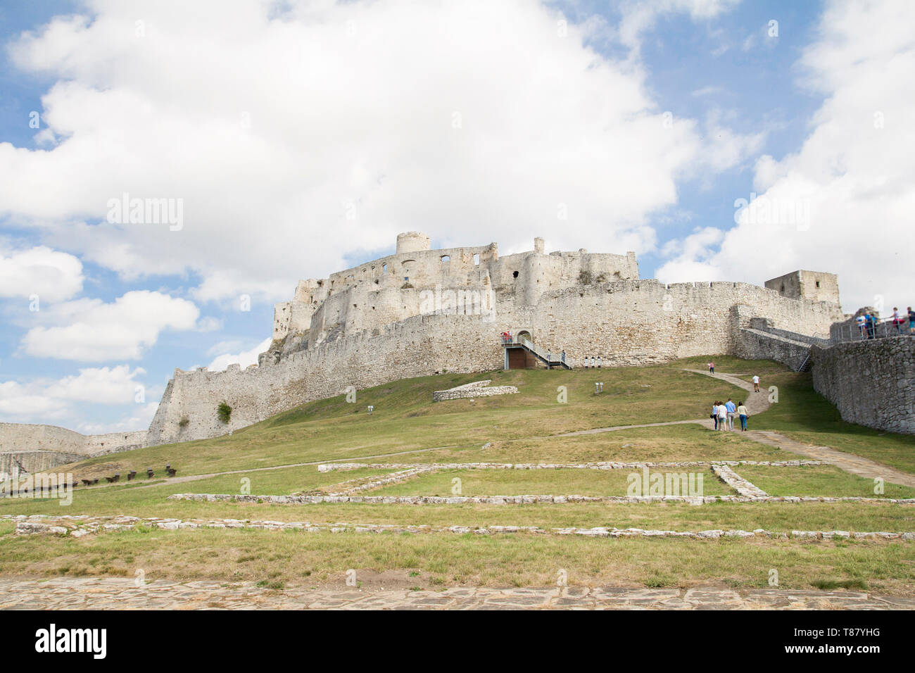 Die Ruinen der mittelalterlichen Burg Stockfoto