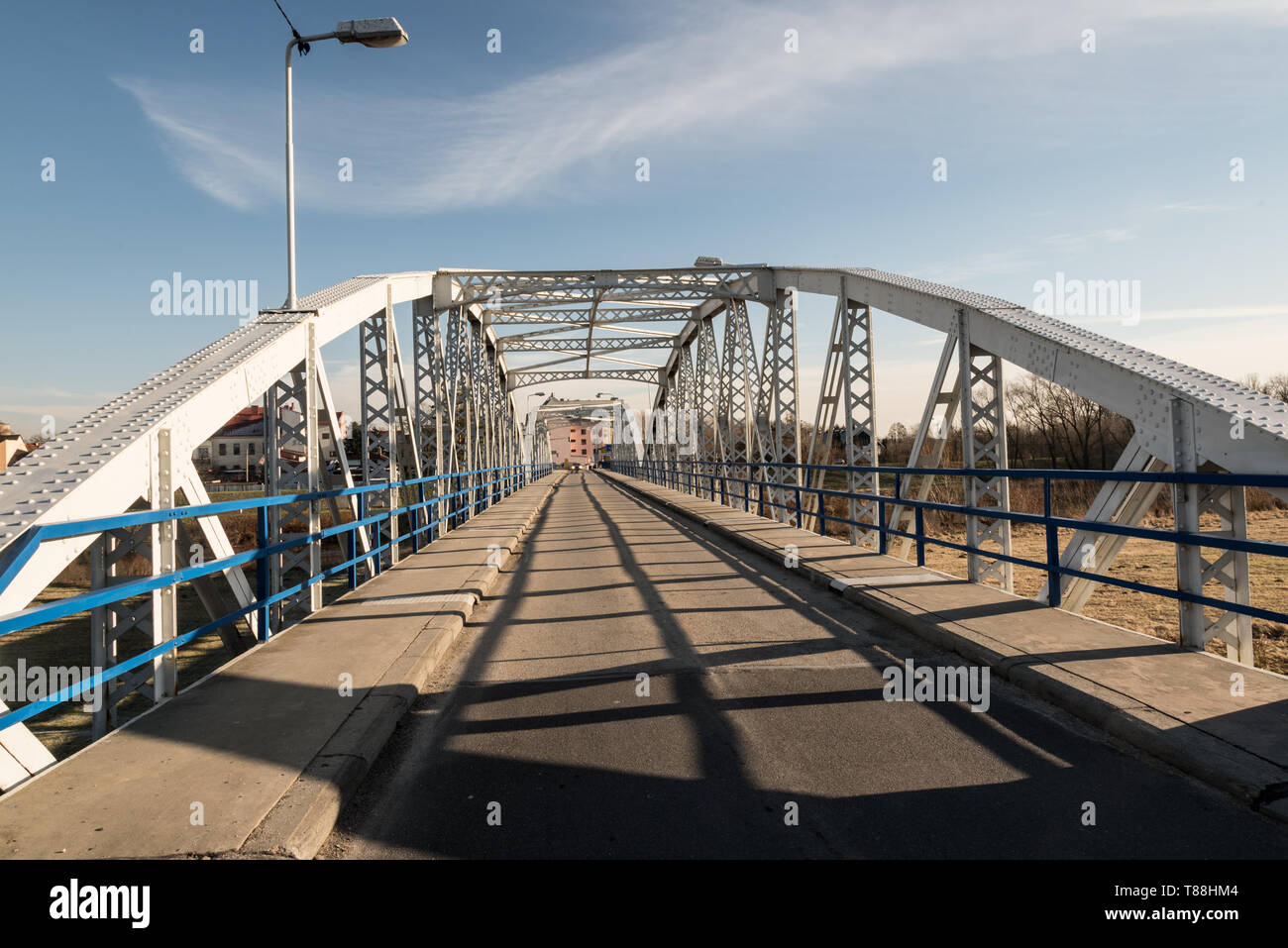 Grenzbrücke ovr Odra River zwischen Chalupki und Bohumin auf tschechisch-polnischen Grenzen Stockfoto