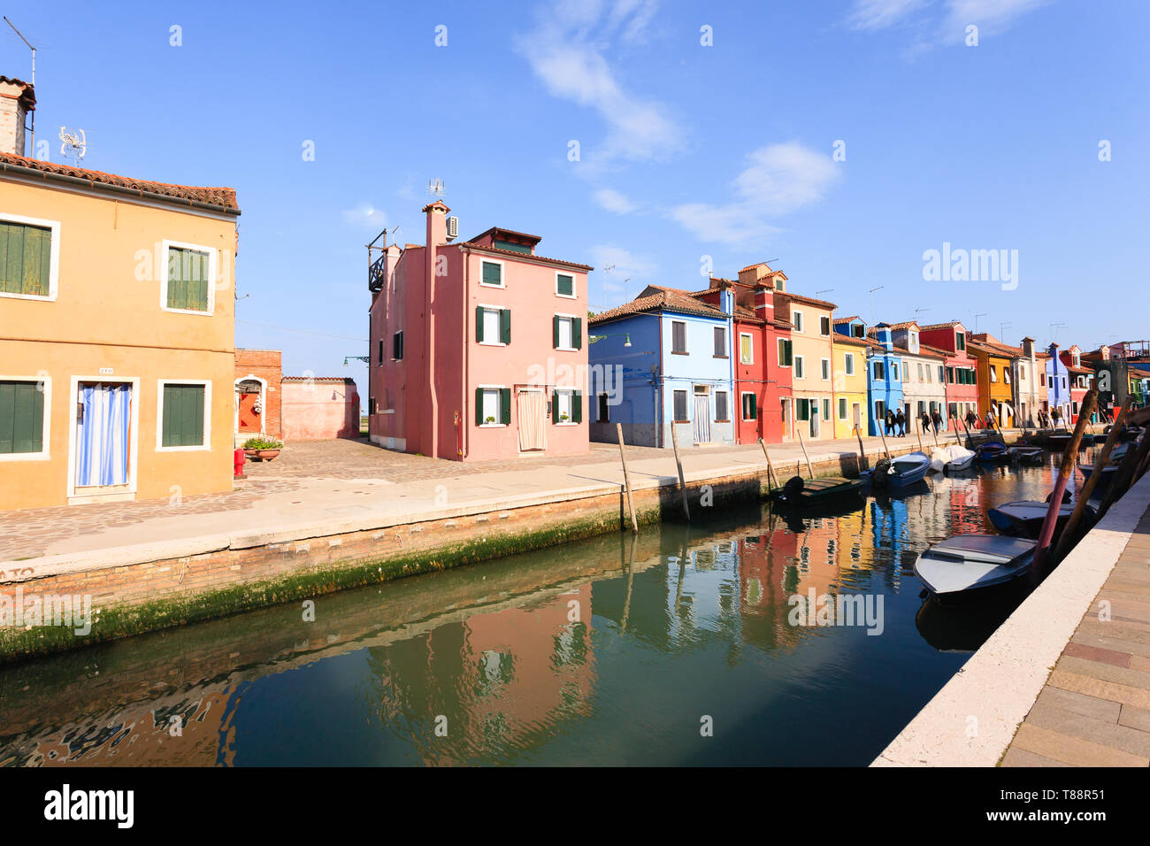 Farbige Häuser Ansicht. Insel Burano, Venedig. Traditionelle italienische Landschaft. Stockfoto