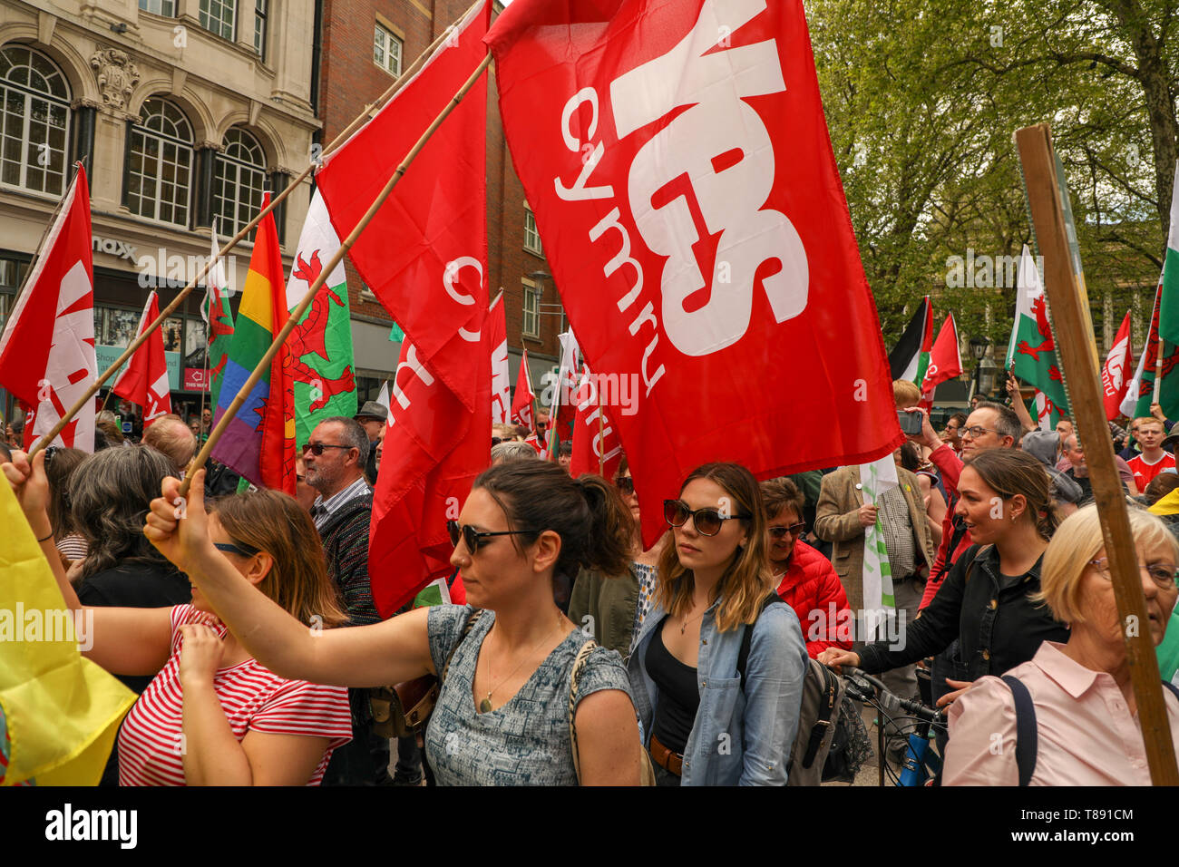 Cardiff, Wales, UK. 11. Mai 2019. Wales pro-unabhängigkeit März im Zentrum von Cardiff. Kredit Haydn Denman/Alamy leben Nachrichten Stockfoto