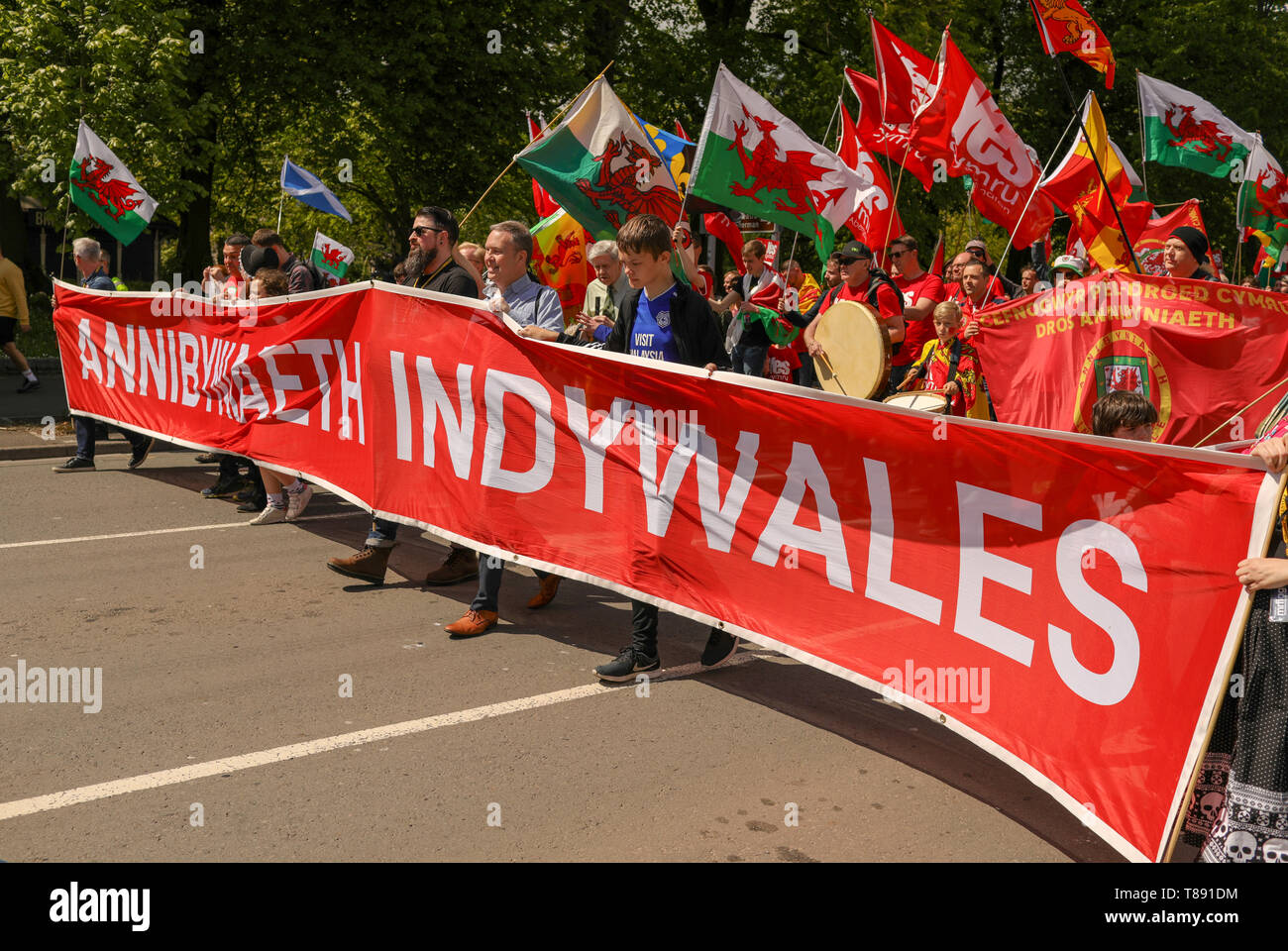 Cardiff, Wales, UK. 11. Mai 2019. Wales pro-unabhängigkeit März im Zentrum von Cardiff. Kredit Haydn Denman/Alamy leben Nachrichten Stockfoto
