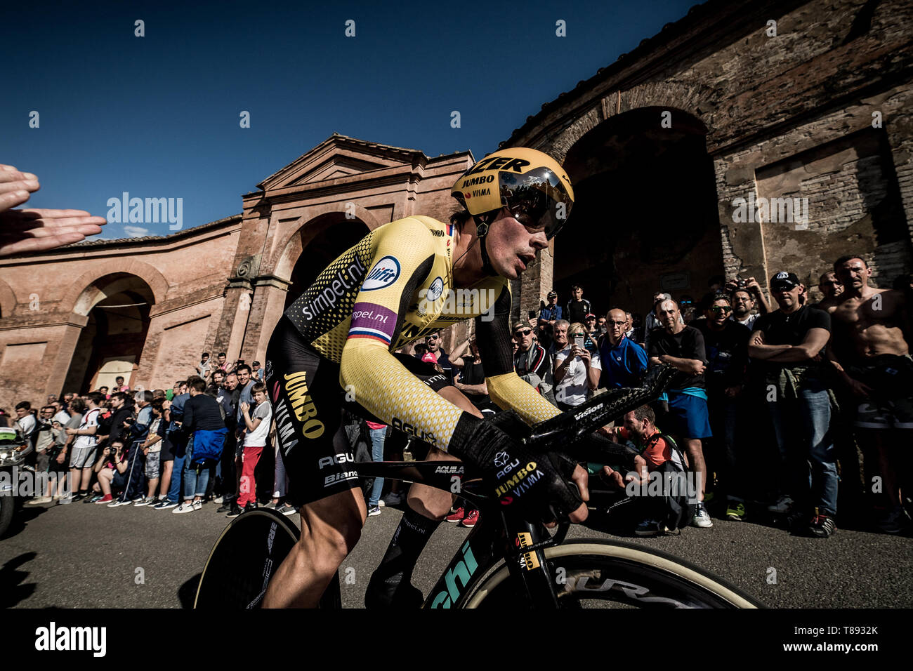 Bologna, Italien. 11. Mai, 2019. Giro &#xa0; D'Italia, Etappe 1, Bologna San Luca; Einzelzeitfahren Sieger Primoz Roglic Sloweniens Credit: Aktion plus Sport/Alamy leben Nachrichten Stockfoto