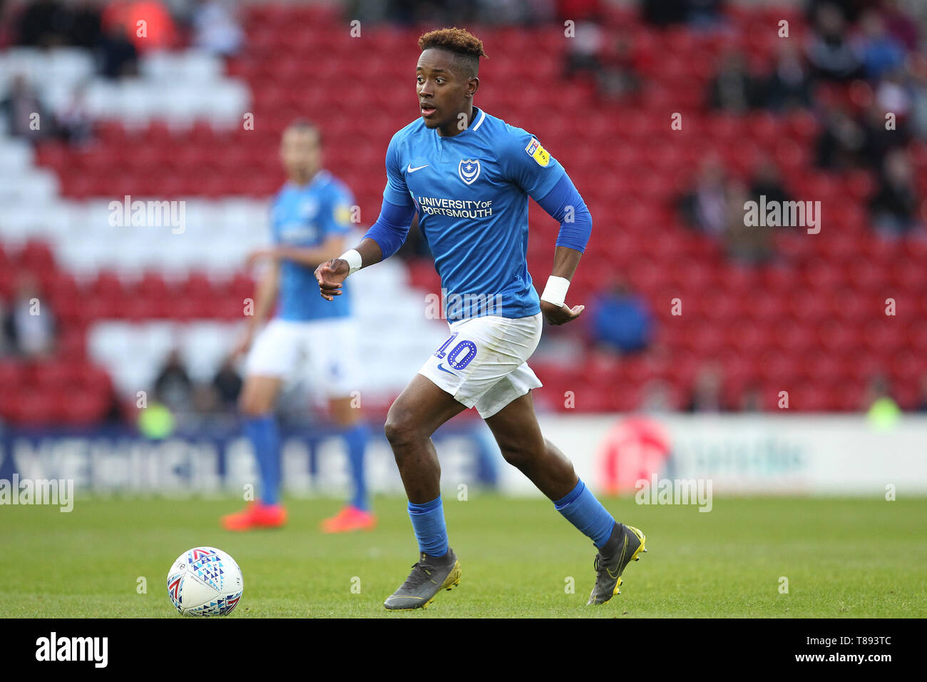 Sunderland, Großbritannien. 11. Mai 2019. Jamal Lowe von Portsmouth während der Sky Bet Liga 1 Play off Halbfinale, Hinspiele Übereinstimmung zwischen Sunderland und Portsmouth im Stadion des Lichts, Sunderland am Samstag, den 11. Mai 2019. (Credit: Mark Fletcher | MI Nachrichten) Stockfoto