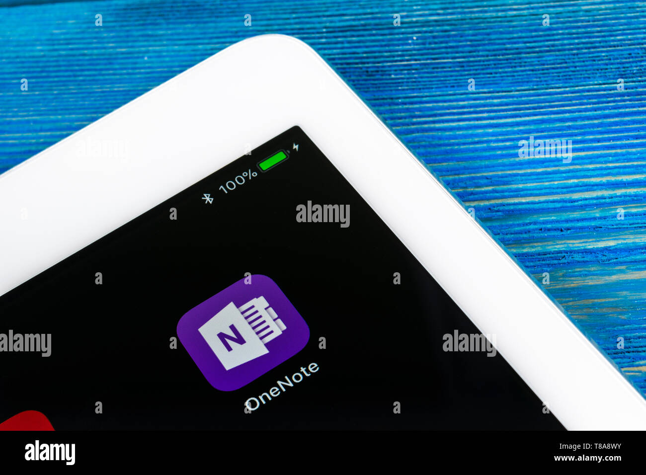 Sankt-Petersburg, Russland, Juli 6, 2018: Microsoft OneNote office Symbol auf Apple iPad pro-close-up. Microsoft eine Note App Symbol. Micr Stockfoto