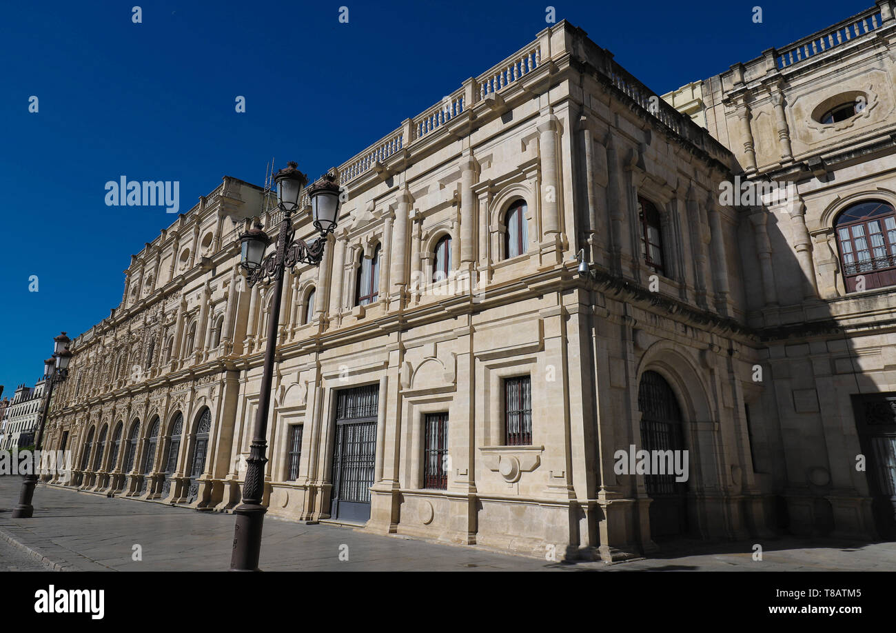 Die Ansicht von Sevilla Rathaus im plateresken Stil erbaut, in San Francisco Square, Spanien. Stockfoto