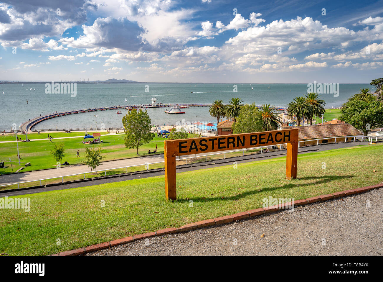 Geelong, Victoria, Australien - Eastern Park mit Blick auf das Meer Stockfoto