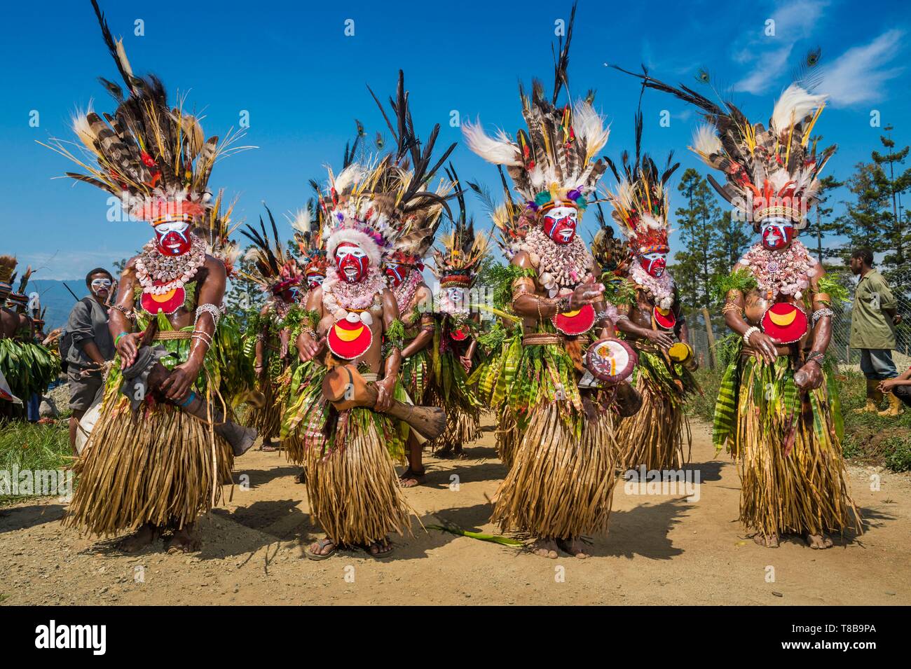 Papua-neuguinea Western Highlands Provinz, Wahgi Tal, Mount Hagen, Hagen zeigen, Festival, singsing Gruppe von Mount Hagen Region Melpa Stamm Frauen Stockfoto