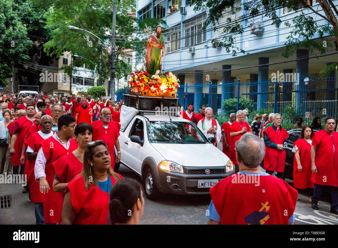 Brasilien, Südosten Region, die Stadt von Rio de Janeiro, Stadt, Welterbe der UNESCO, Cosme Velho Gebietskirche, São Judas Tadeu Prozession am Oktober 28. Stockfoto