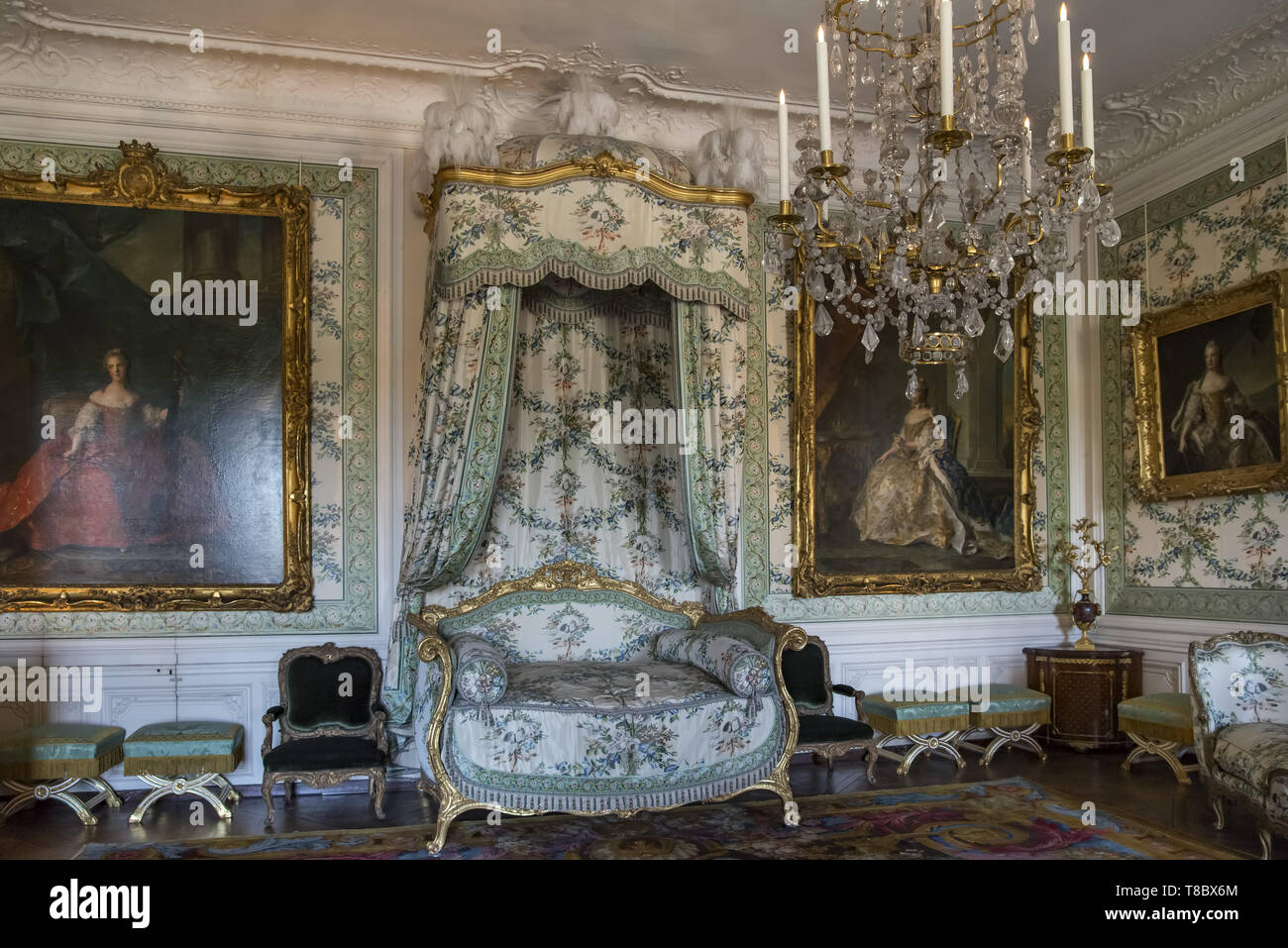 Frankreich. Versailles. 6. August 2017. Schlafzimmer Innenraum im Schloss von Versailles. Stockfoto