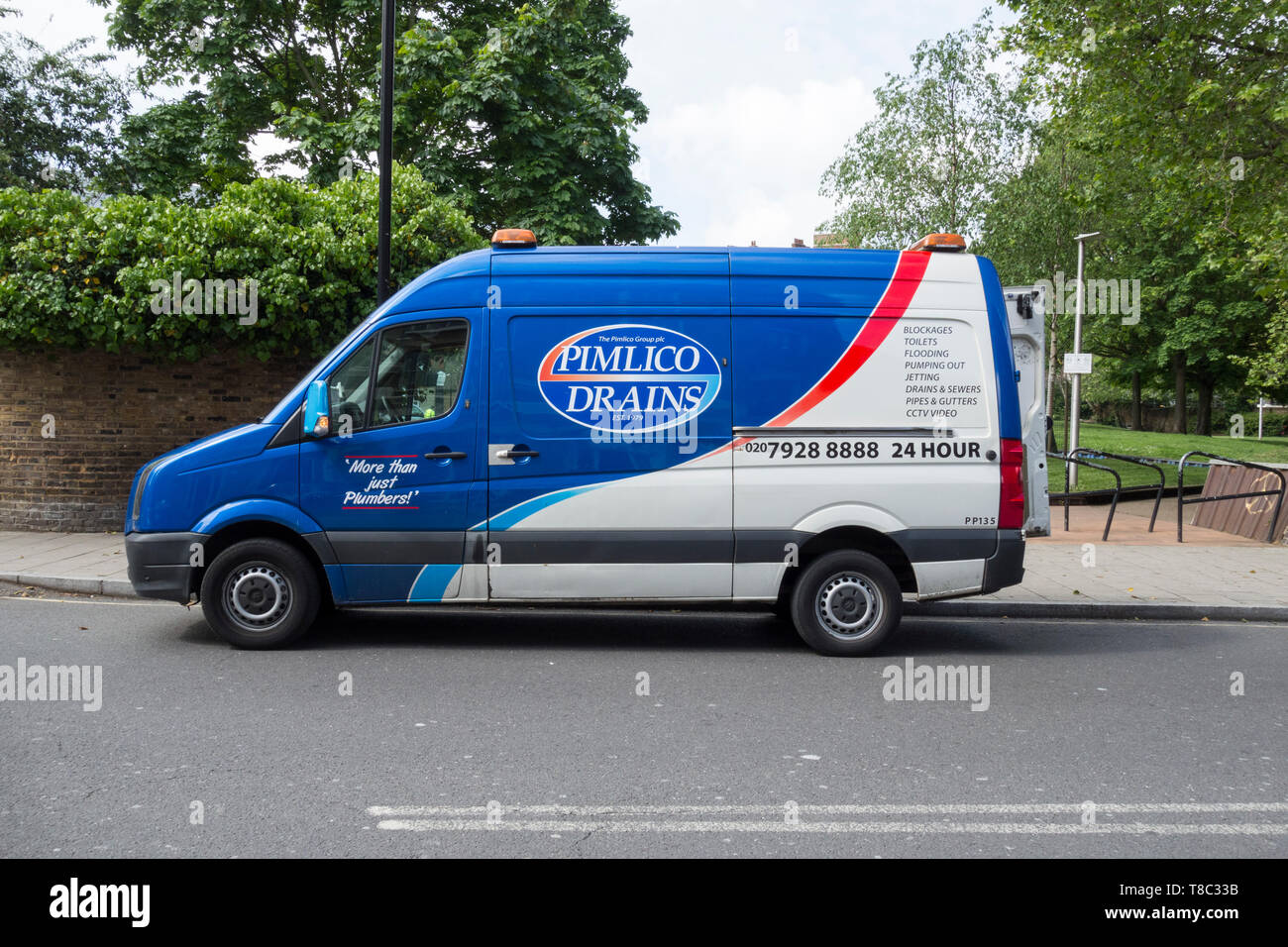 Pimlico Drains Klempner van geparkt auf einer Straße in London, England, Großbritannien Stockfoto