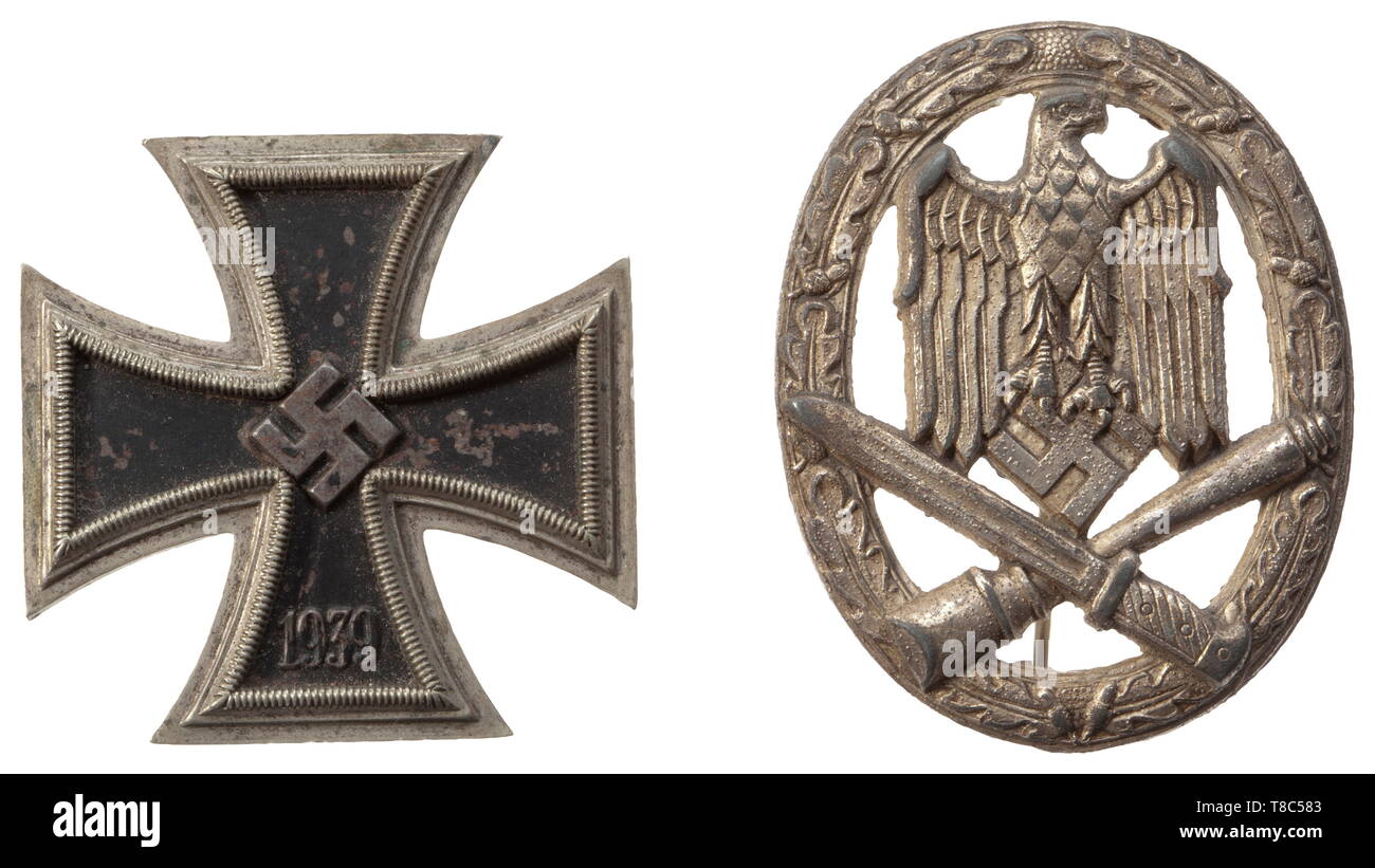 Eine Sammlung von Artikeln aus dem Tierarzt und Leiter der Metzgerei Unternehmen 54 (1. Mountain Division) mit Vergabe des Edelweiß Ring und doppelte Auszeichnung der Division pin Farbe Zertifikat für das Edelweiß Ring vom 31. Januar 1944 mit Original Unterschrift von stettner. Zertifikat für die Vergabe der PIN, ab dem 24. September 44 für 5 Jahre Dienst in der Abteilung mit Original Unterschrift von stettner. Dasselbe Zertifikat wie vor, vom 1. Februar 42 für drei Jahre Service im 20. Jahrhundert divis, Editorial-Use - Nur Stockfoto
