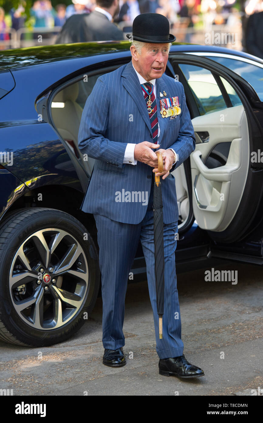 Der Prinz von Wales besucht die jährliche Kombinierte Kavallerie Alte Kameraden Association Parade, im Hyde Park, London, der ehrt Mitglieder der Kavallerie und Yeomanry im Zweiten Weltkrieg 1 und in den folgenden Konflikten getötet. Stockfoto