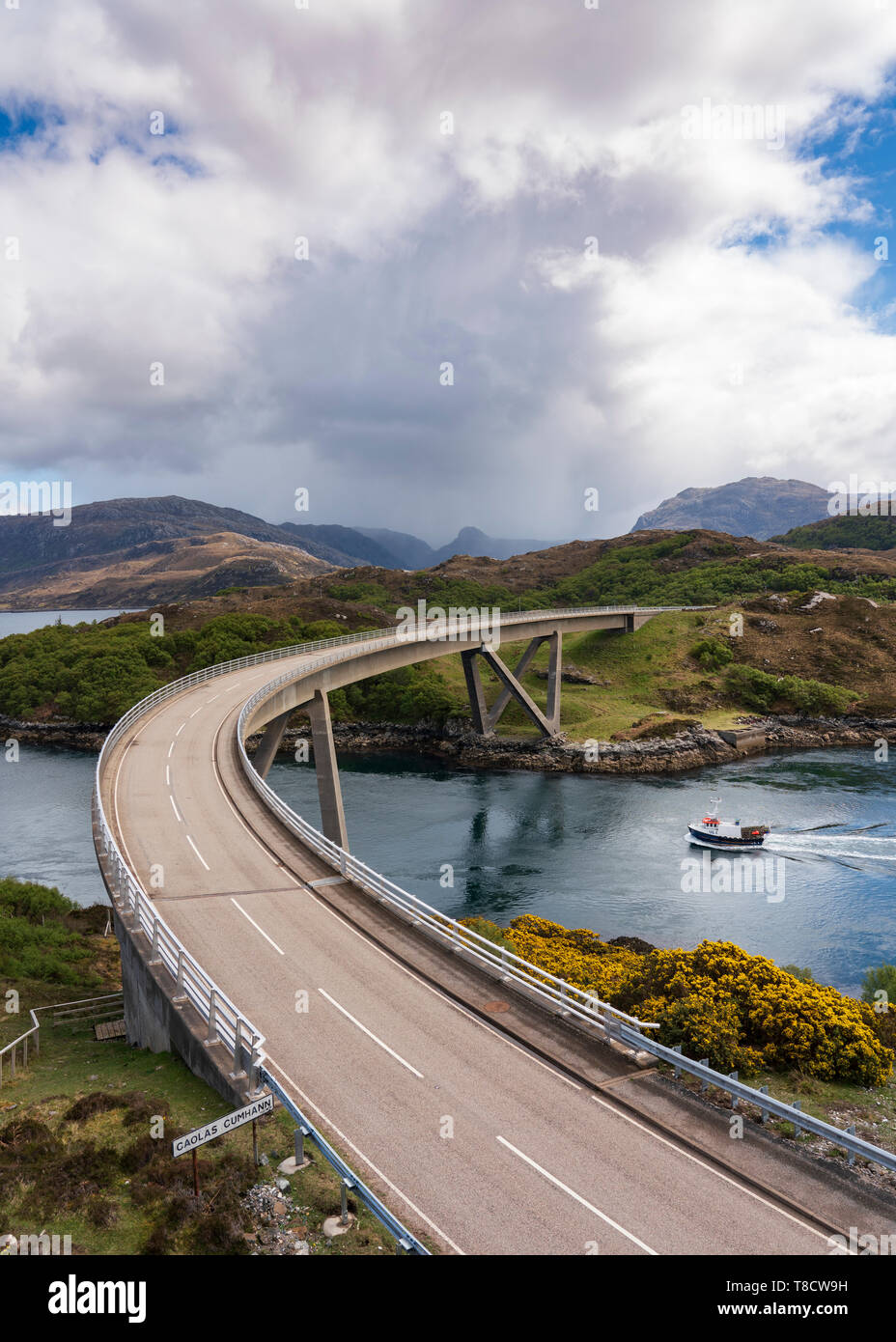 Kylesku Brücke an der Nordküste 500 Autowanderstraße in Sutherland, Highland, Schottland, UK Stockfoto