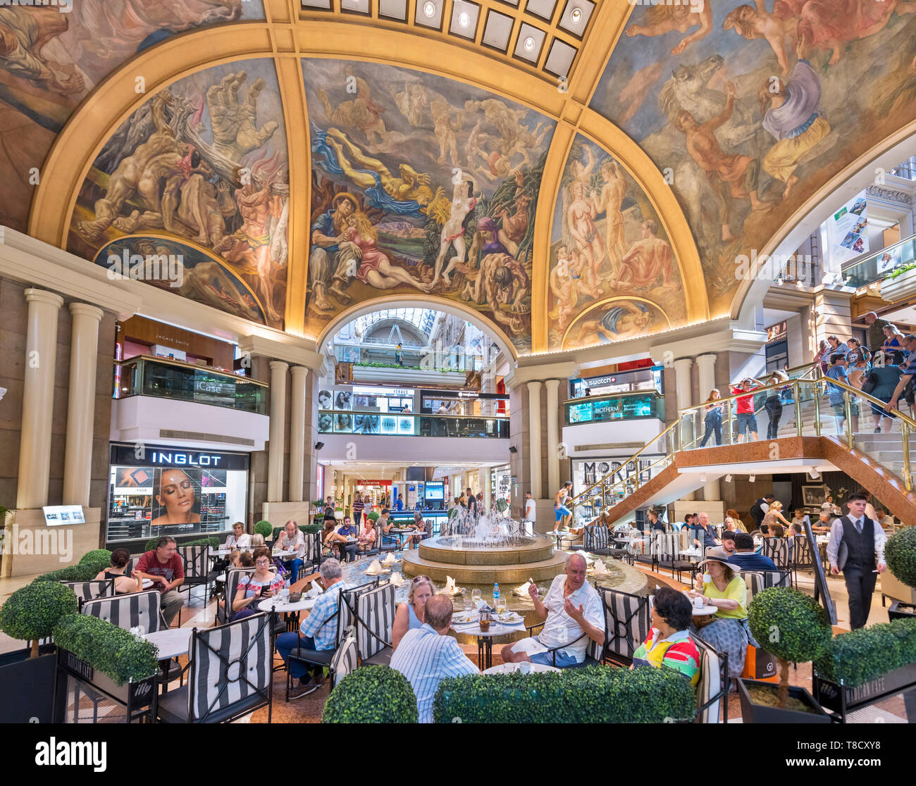 Buenos Aires Galerias Pacifico. Cafe innerhalb der Galerías Pacífico, einem beliebten Einkaufszentrum im Zentrum der Stadt, Buenos Aires, Argentinien Stockfoto