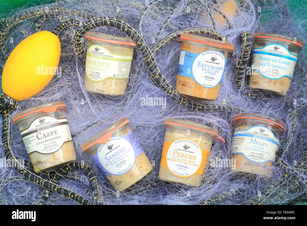 Frankreich, Indre, Loire Tal, ein UNESCO Weltkulturerbe, Vineuil, La Bourriche Appetit gegründet durch die Berufsfischer auf der Loire Julien Quesneau, seinen Fisch Terrinen (Maifisch, Barsch, Hecht, ...) Stockfoto