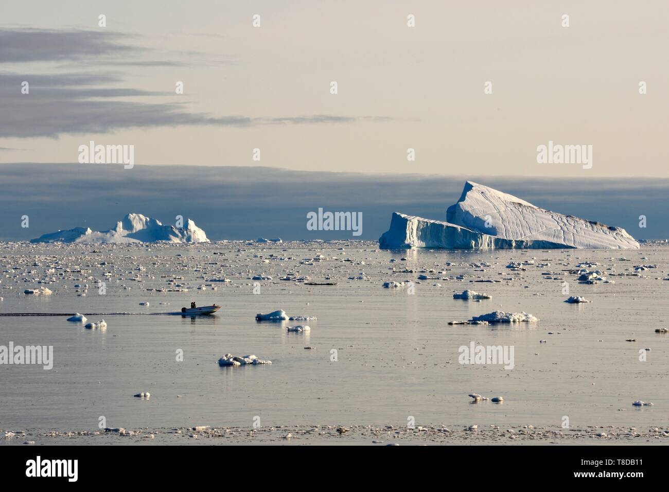 Grönland, Westküste, riesige Eisberge in der Diskobucht aus Ilulissat Stockfoto