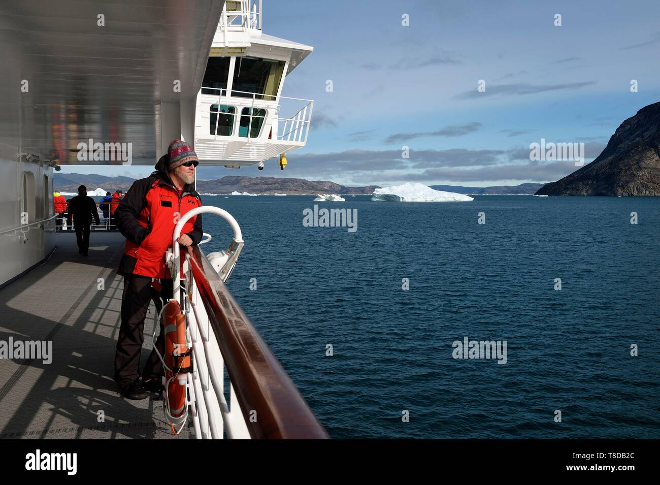 Grönland, Westküste, Diskobucht, Ataa Strait, Hurtigruten MS Fram Kreuzfahrtschiff bewegt sich Eqip Sermia Gletscher (eqi Gletscher) Stockfoto