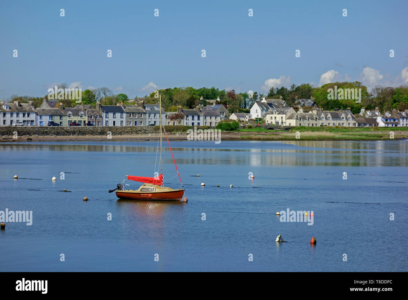 Der Küstenort Garlieston, Dumfries und Galloway, Schottland. Foto vom Hafen genommen. Stockfoto