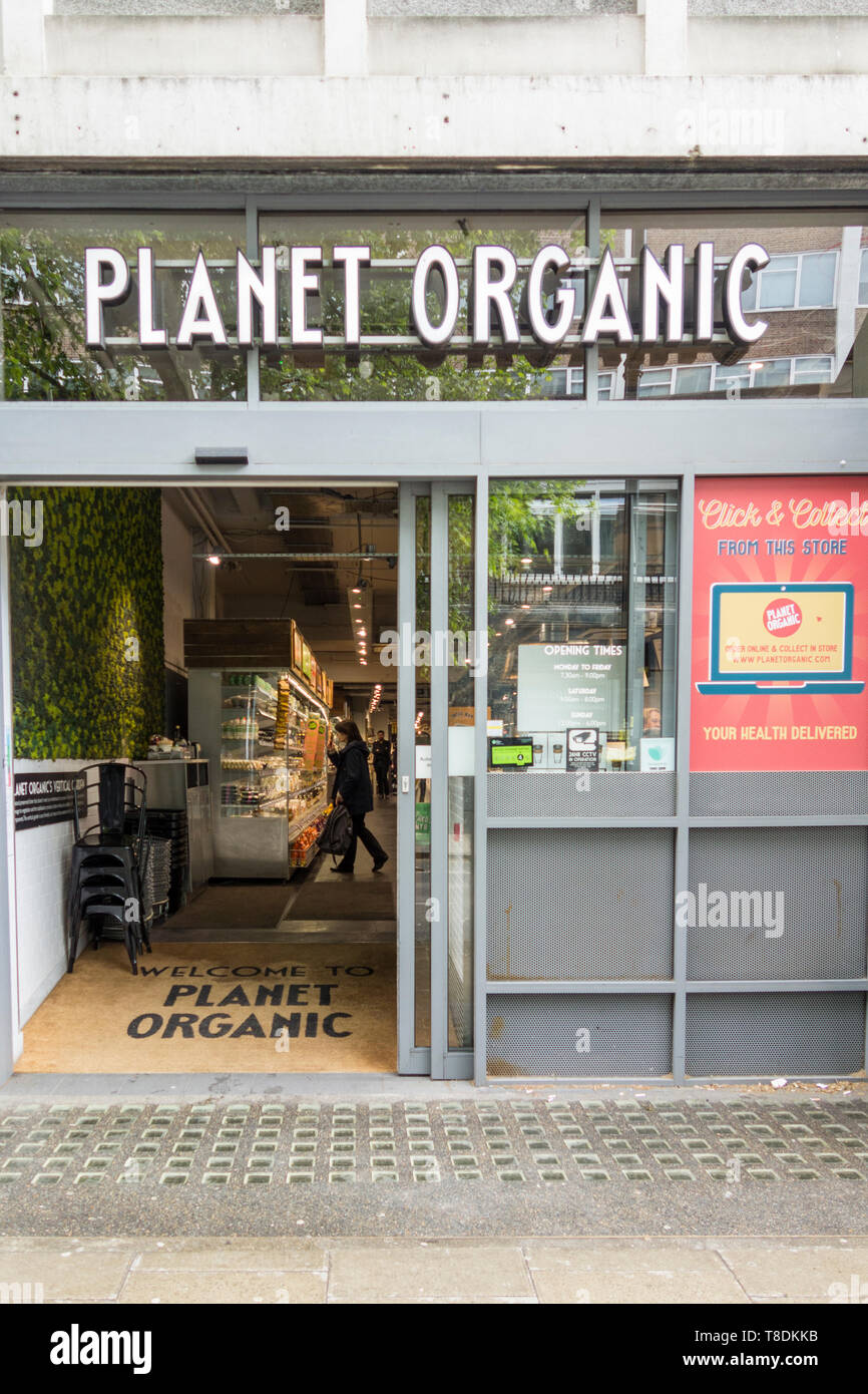 Planet Bio-supermarkt, Tottenham Court Road, Bloomsbury, London, W1, UK Stockfoto